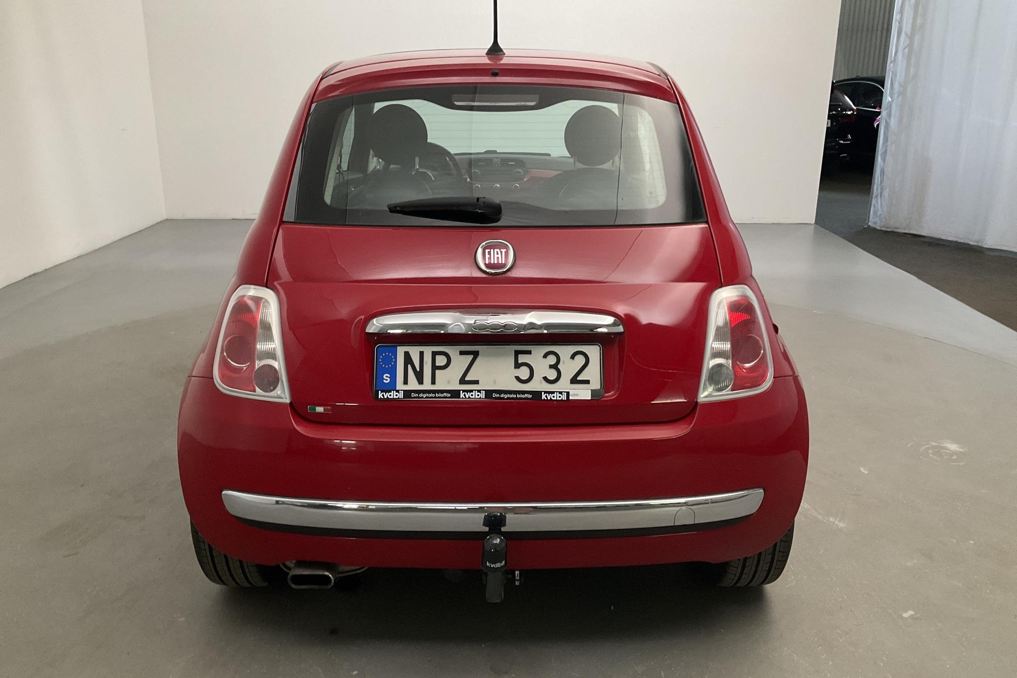 Fiat 500 1.2 (69hk) - 13 213 mil - Manuell - röd - 2013