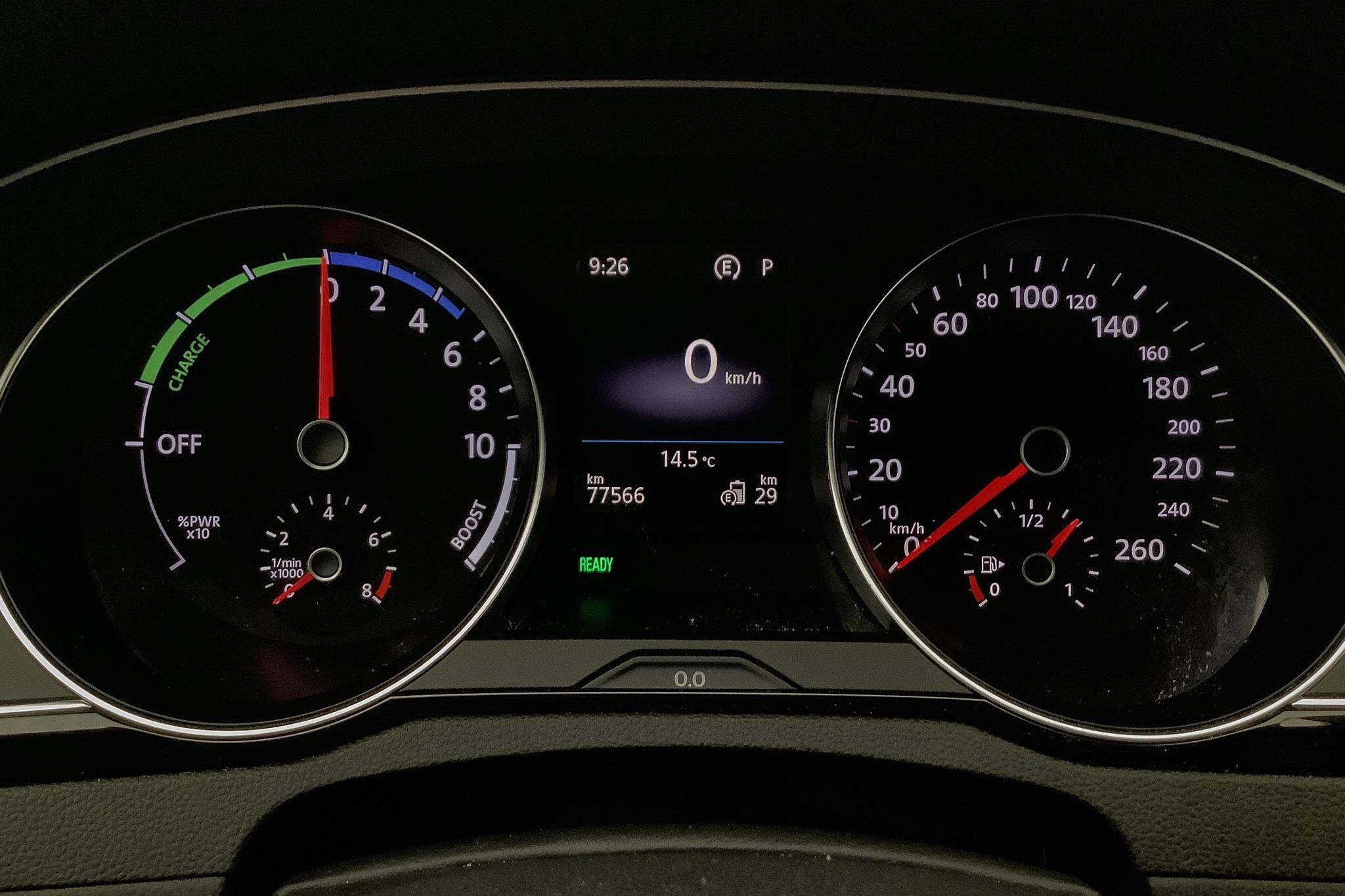 VW Passat 1.4 Plug-in-Hybrid Sportscombi (218hk) - 77 570 km - Automatic - Dark Blue - 2018
