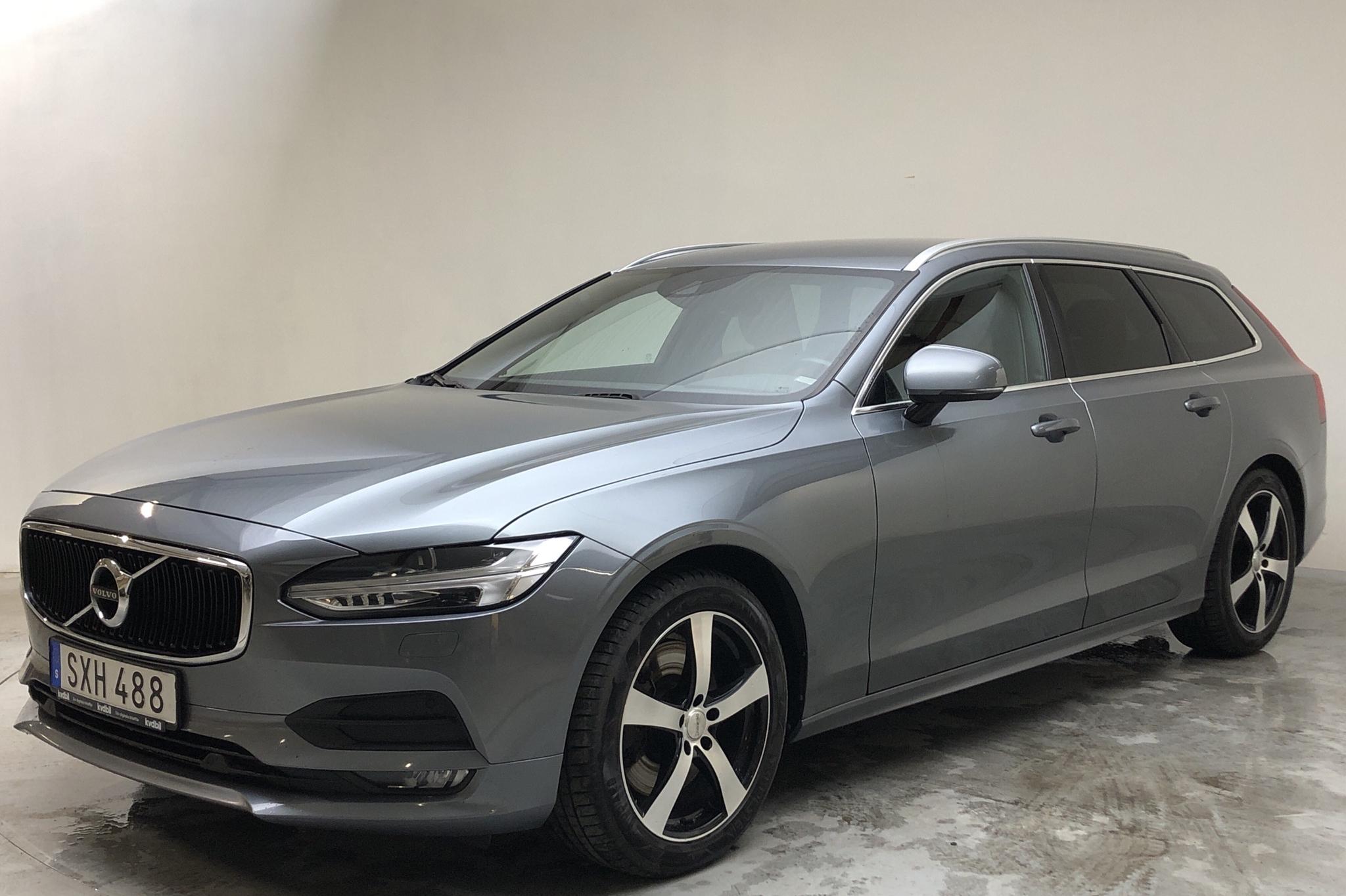 Volvo V90 T4 (190hk) - 13 602 mil - Automat - grå - 2019