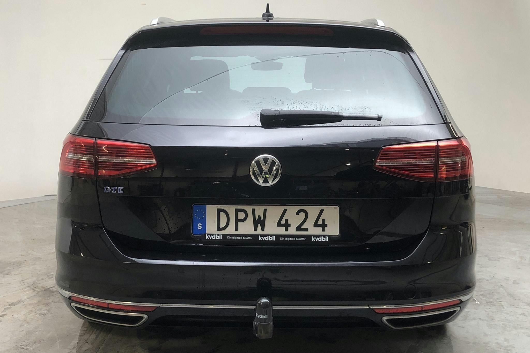 VW Passat 1.4 Plug-in-Hybrid Sportscombi (218hk) - 13 039 mil - Automat - svart - 2018