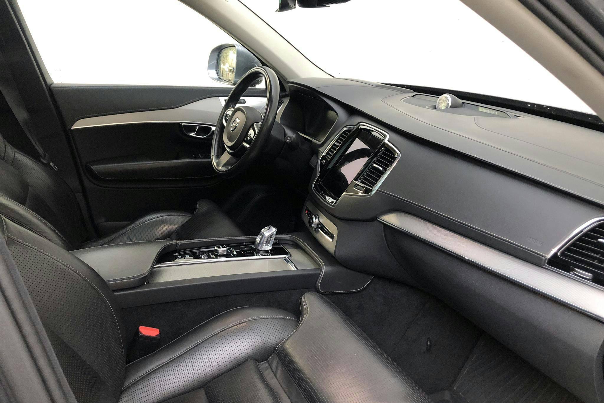 Volvo XC90 T8 AWD Twin Engine (400hk) - 148 360 km - Automatic - gray - 2017