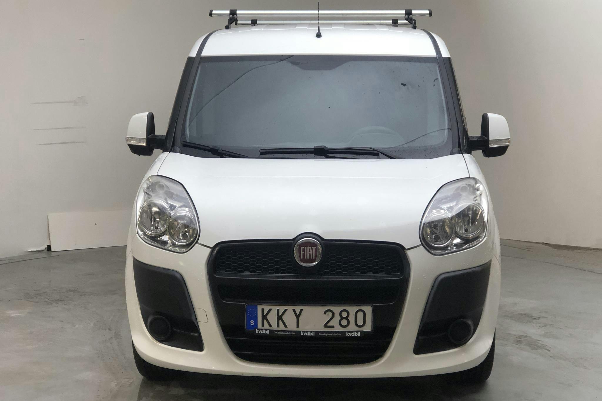 Fiat Doblo Cargo 1.3 Multijet (90hk) - 137 420 km - Manual - white - 2013