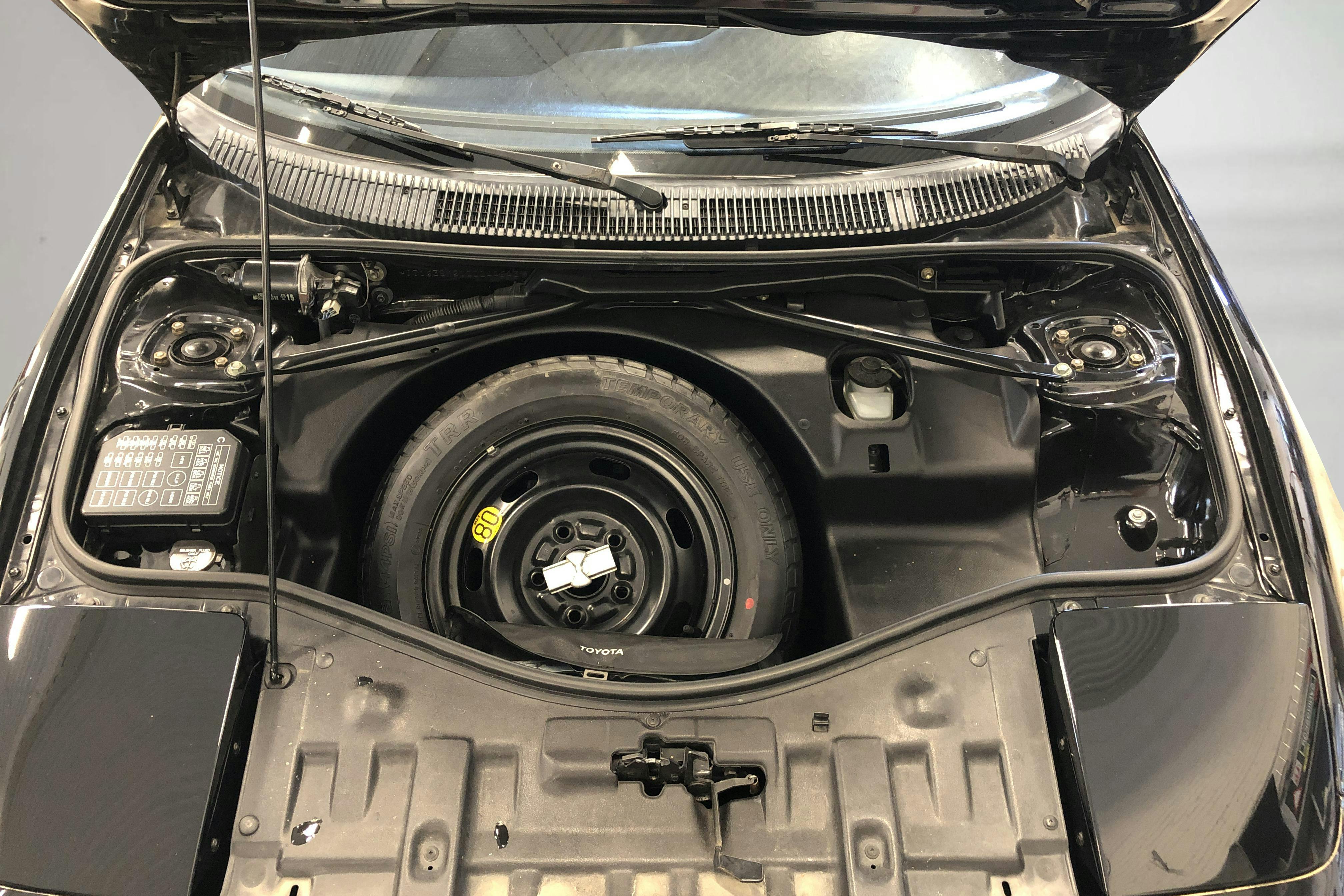 Toyota MR2 2.0 (154hk) - 21 363 mil - Manuell - svart - 1991