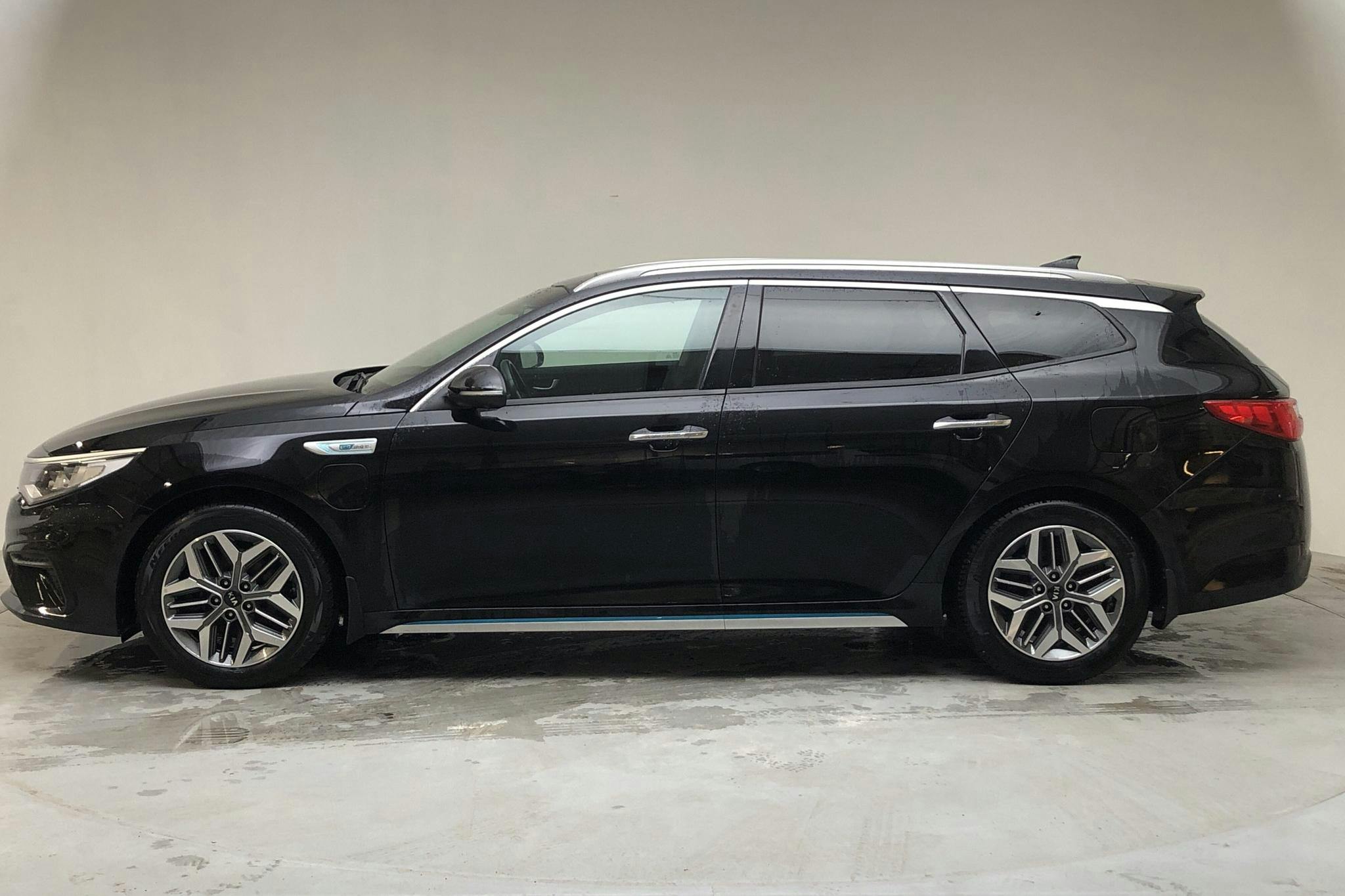 KIA Optima 2.0 GDi Plug-in Hybrid SW (205hk) - 10 607 mil - Automat - svart - 2019