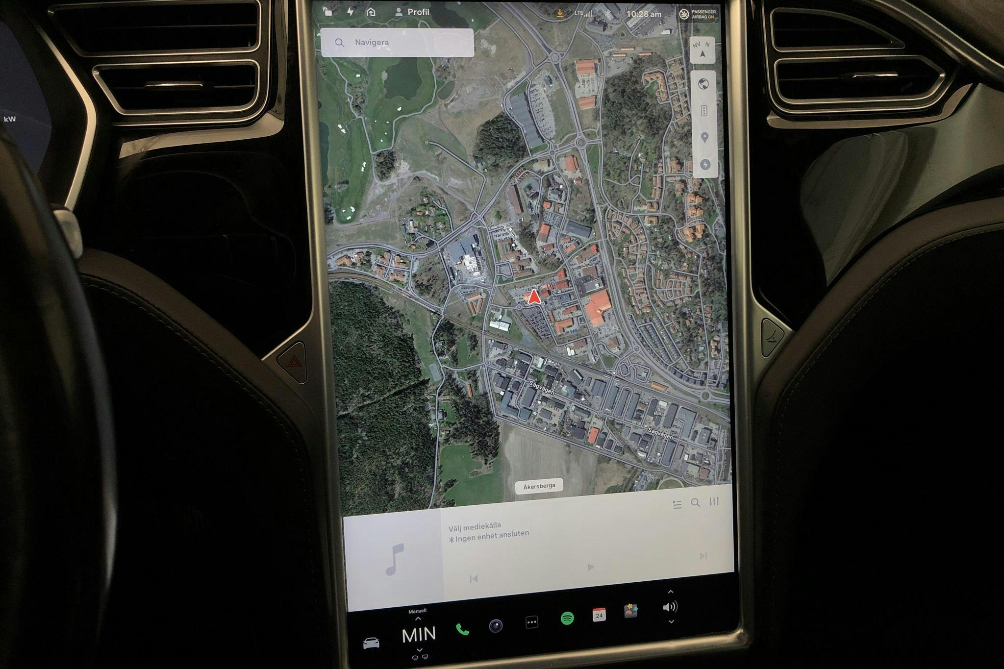 Tesla Model S 70 (334hk) - 18 310 mil - Automat - svart - 2015