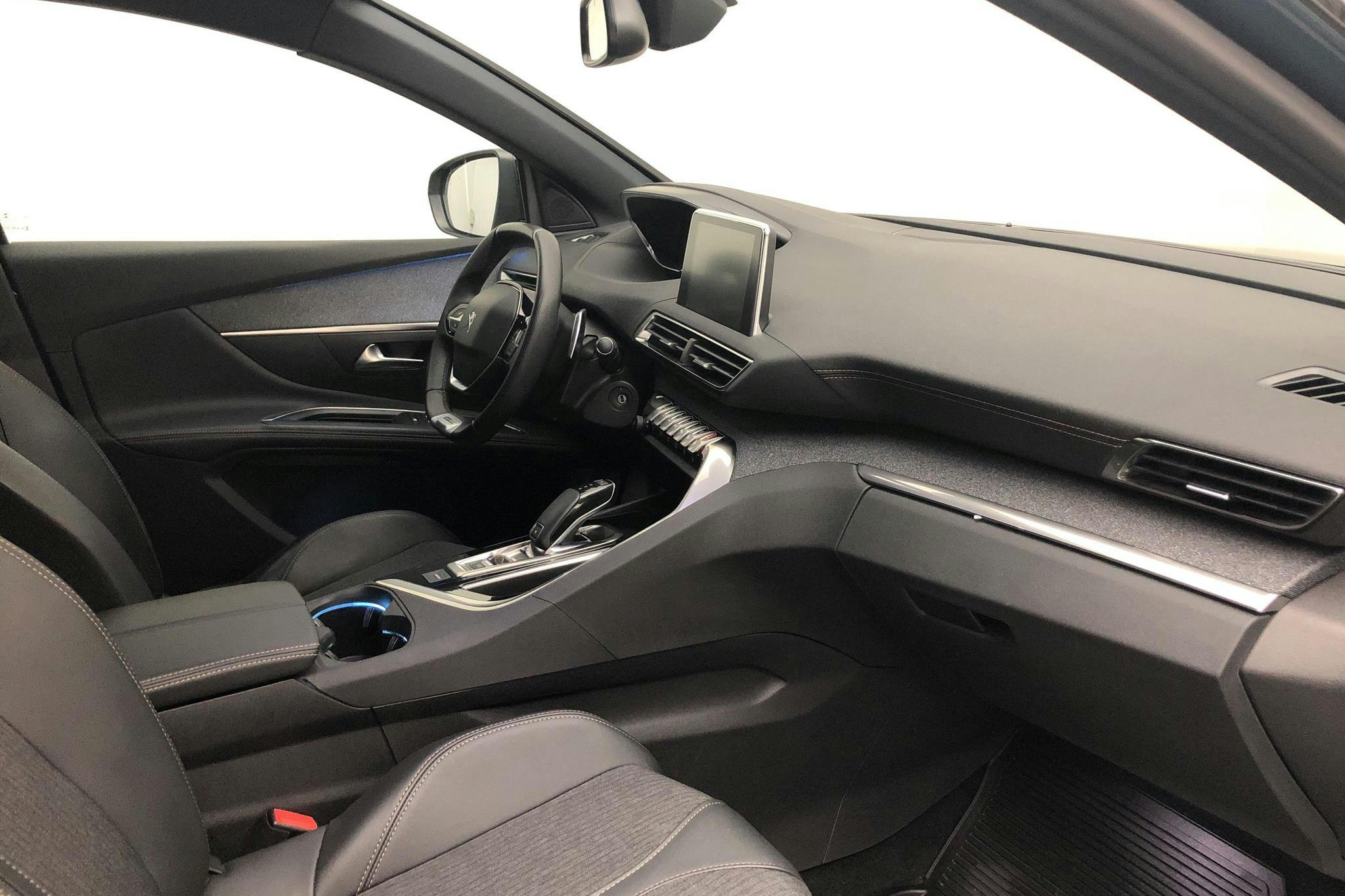 Peugeot 5008 1.5 BlueHDi (130hk) - 75 630 km - Automatic - green - 2020