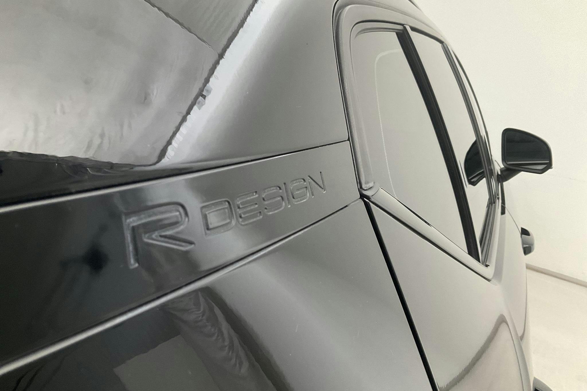 Volvo XC40 T5 AWD (247hk) - 10 584 mil - Automat - svart - 2019
