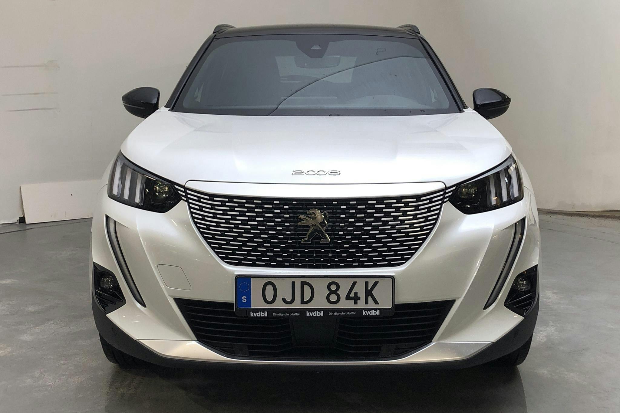 Peugeot e-2008 50 kWh (136hk) - 10 850 km - Automatic - white - 2022