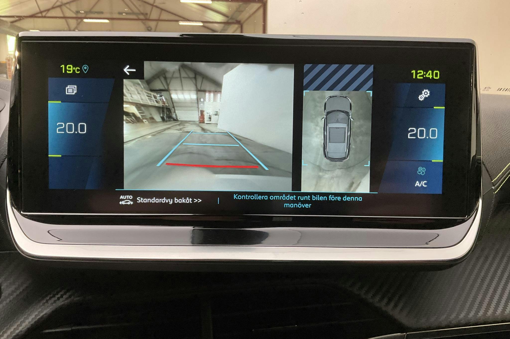 Peugeot e-2008 50 kWh (136hk) - 2 451 mil - Automat - vit - 2022