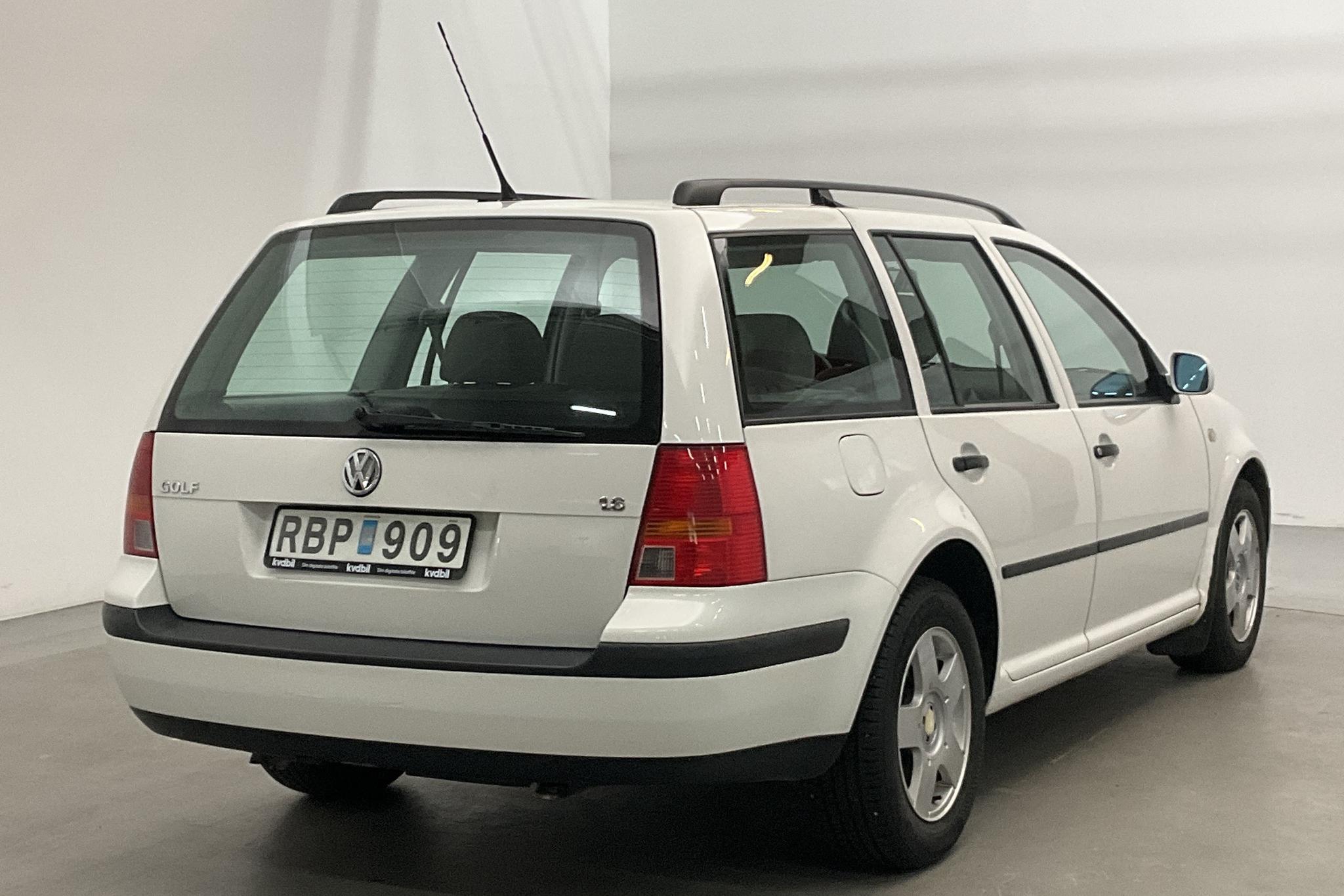 Used Volkswagen Iv 1.6 Variant | 140 840 Km | 101 Hp (74 Kw) | Kvdcars.Com