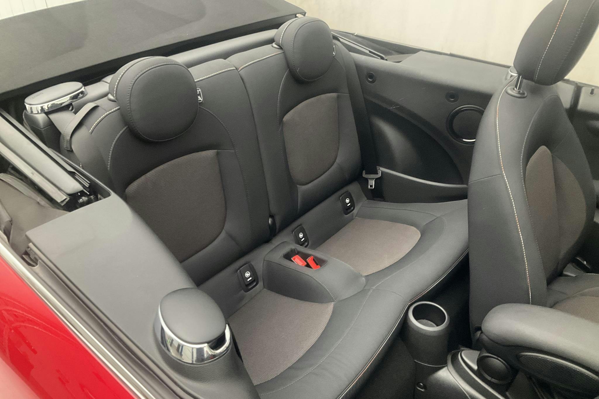 MINI Cooper Cabriolet, F57 (136hk) - 5 730 km - Manual - red - 2019