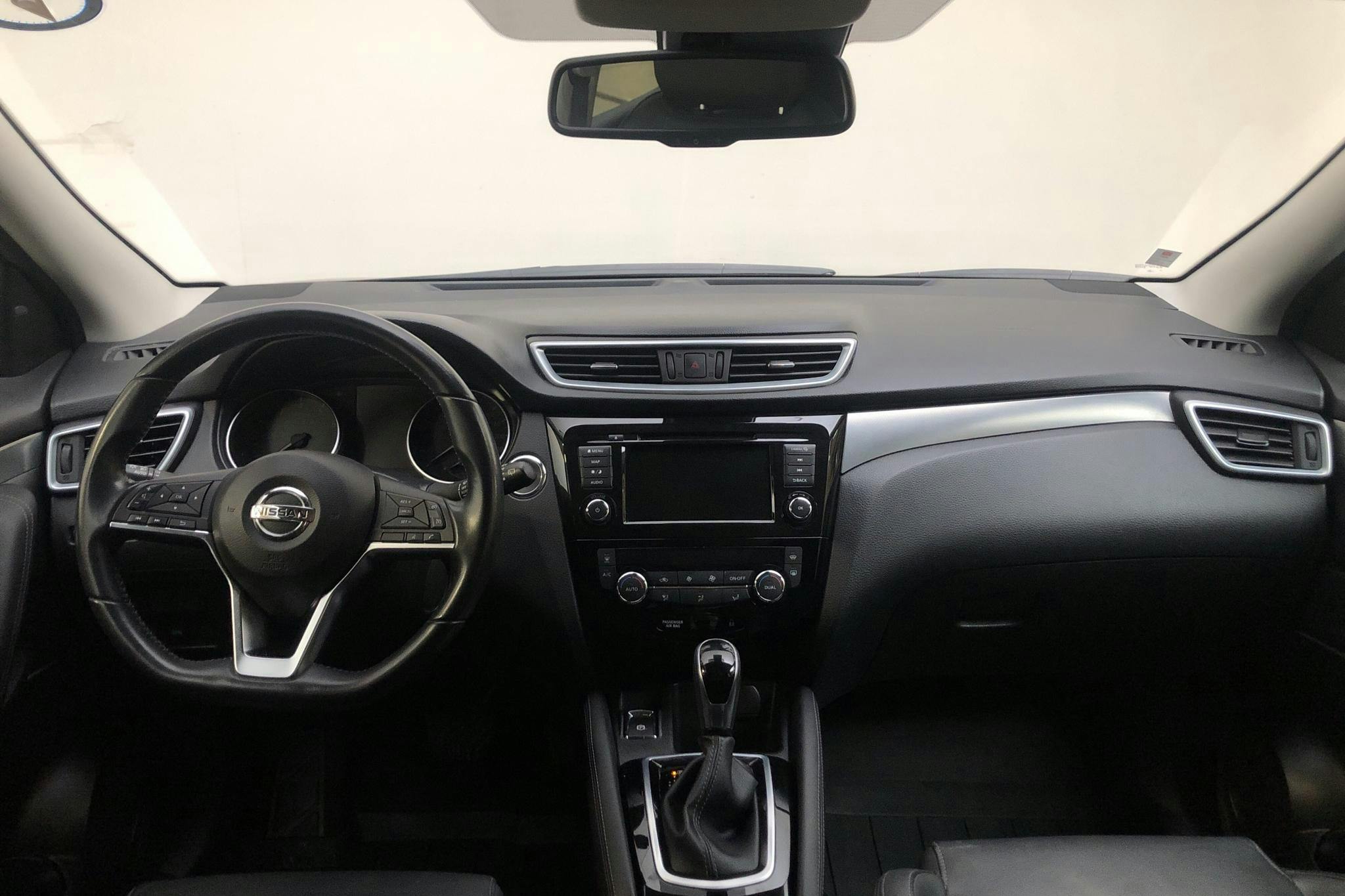 Nissan Qashqai 1.3 DIG-T (160hk) - 7 783 mil - Automat - svart - 2020