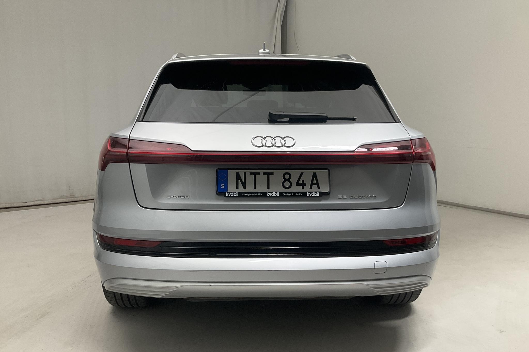 Audi e-tron 55 quattro 95 kWh (360hk) - 115 780 km - Automatic - silver - 2020