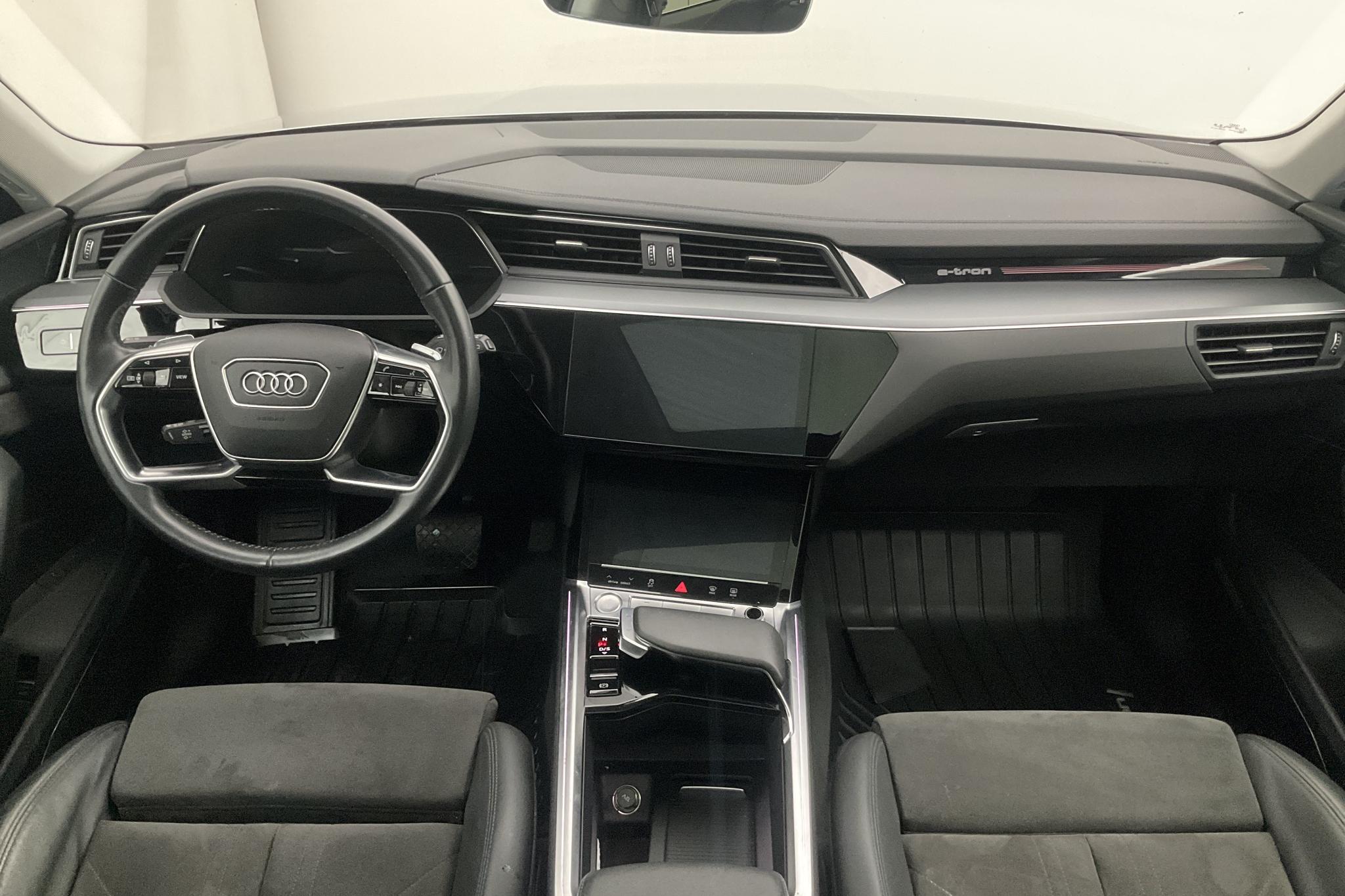 Audi e-tron 55 quattro 95 kWh (360hk) - 115 780 km - Automatic - silver - 2020
