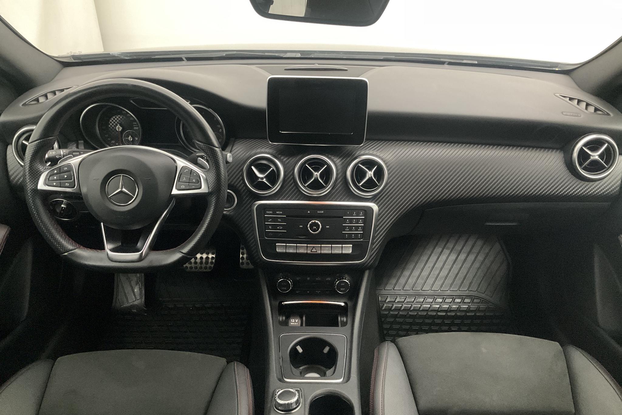 Mercedes A 200 d 4MATIC 5dr W176 (136hk) - 9 268 mil - Automat - Dark Grey - 2017