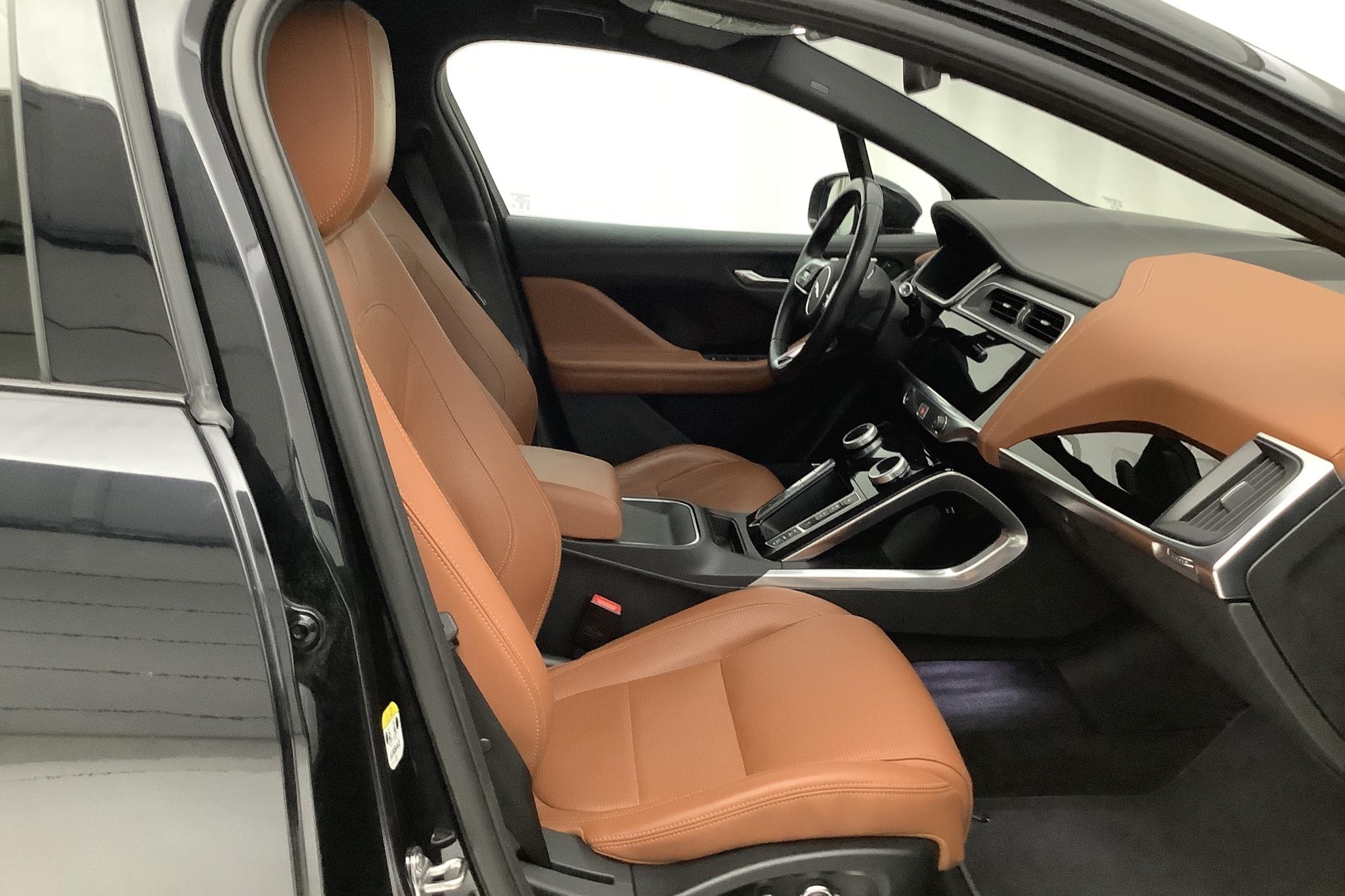 Jaguar I-Pace EV400 AWD (400hk) - 11 532 mil - Automat - svart - 2019