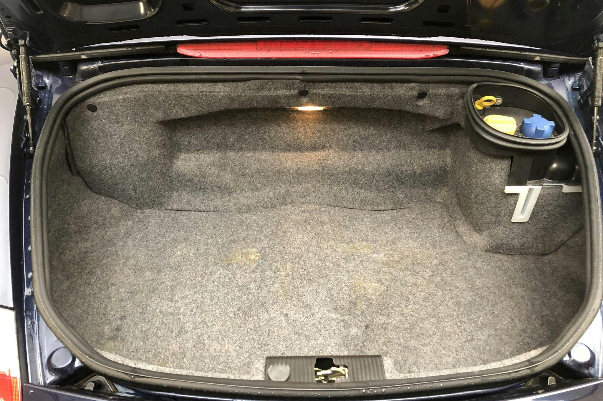 Porsche Boxster 2.5 (204hk) - 15 794 mil - Manuell - Dark Blue - 1997