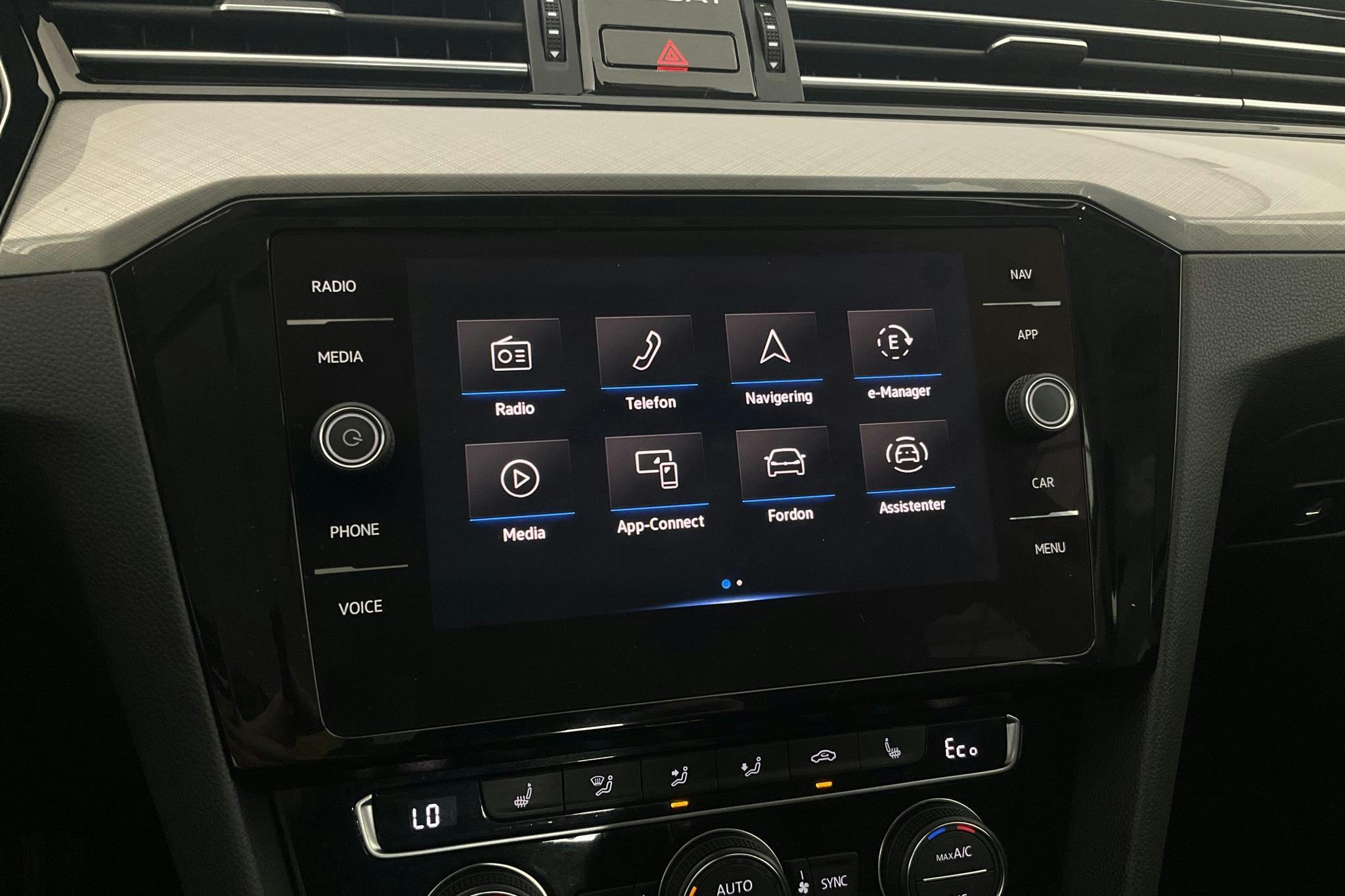VW Passat 1.4 GTE Sportscombi (218hk) - 65 450 km - Automatic - Dark Grey - 2020