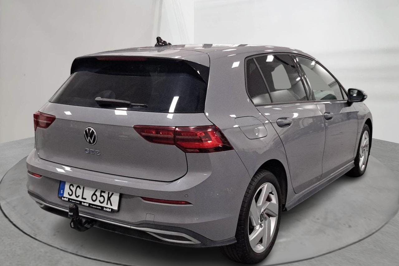 VW Golf VIII 1.4 eHybrid 5dr (204hk) - 4 282 mil - Automat - grå - 2021