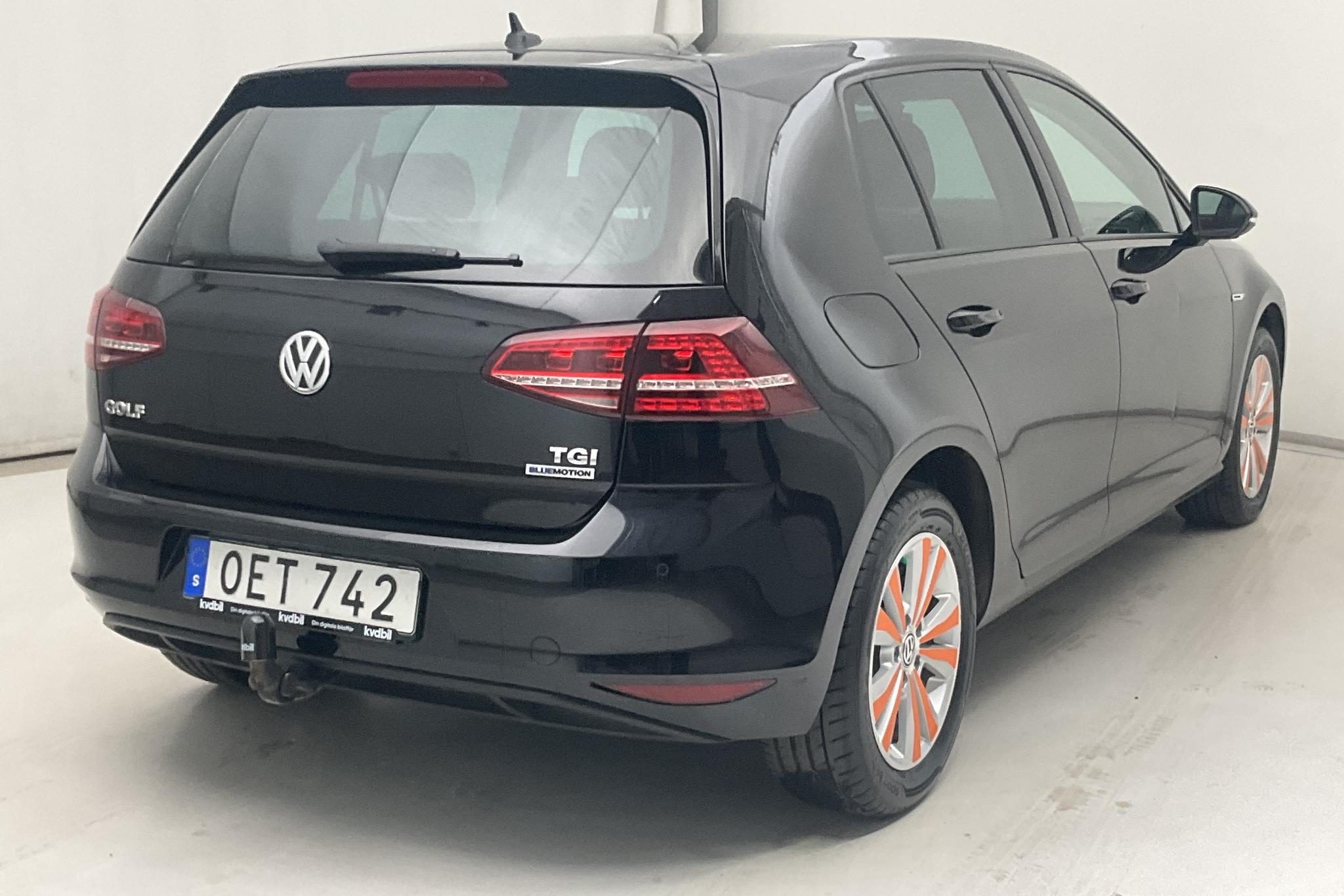 VW Golf VII 1.4 TGI 5dr (110hk) - 8 867 mil - Manuell - svart - 2017