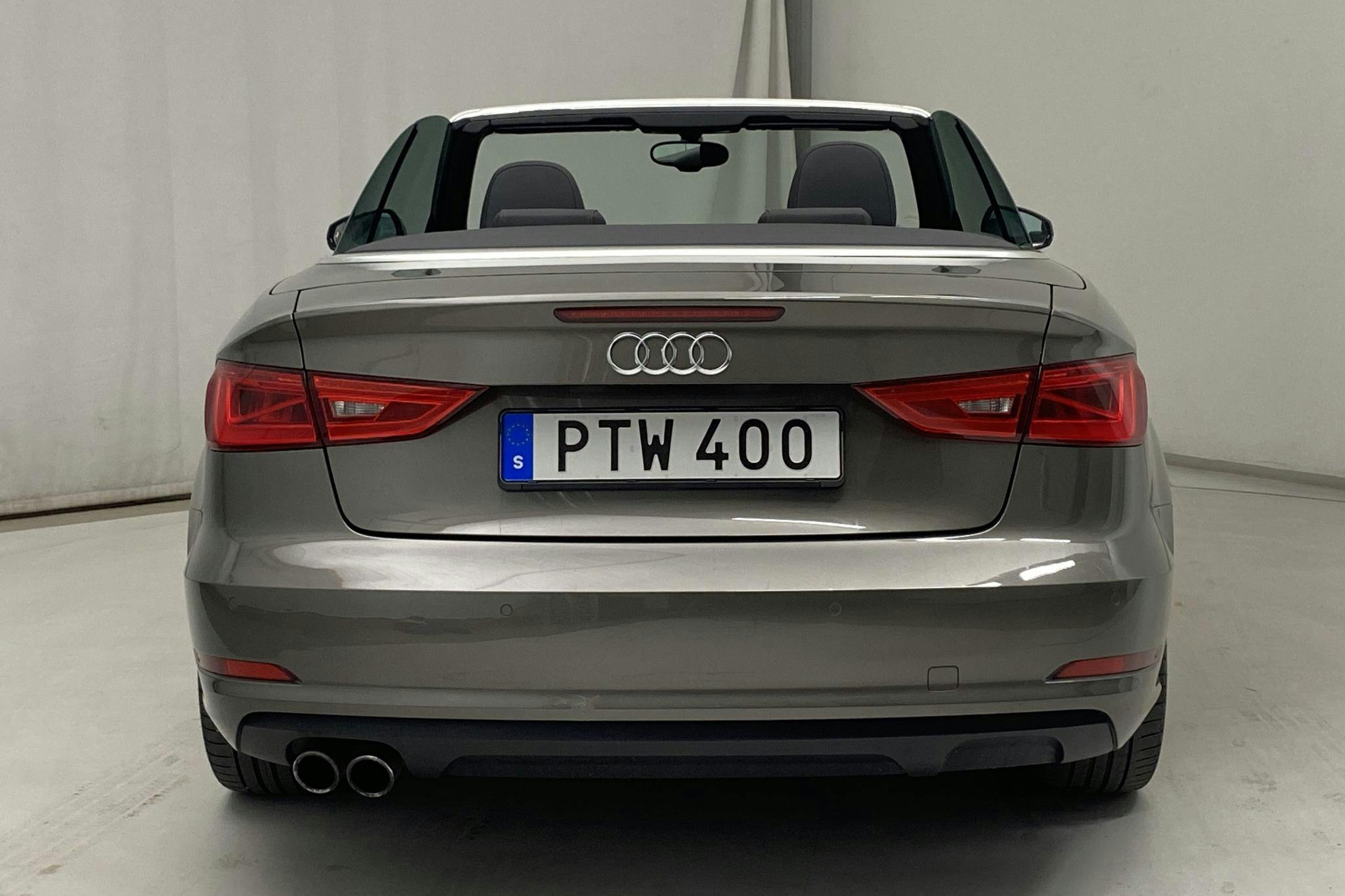Audi A3 1.4 TFSI Cabriolet (140hk) - 8 143 mil - Manuell - grå - 2015
