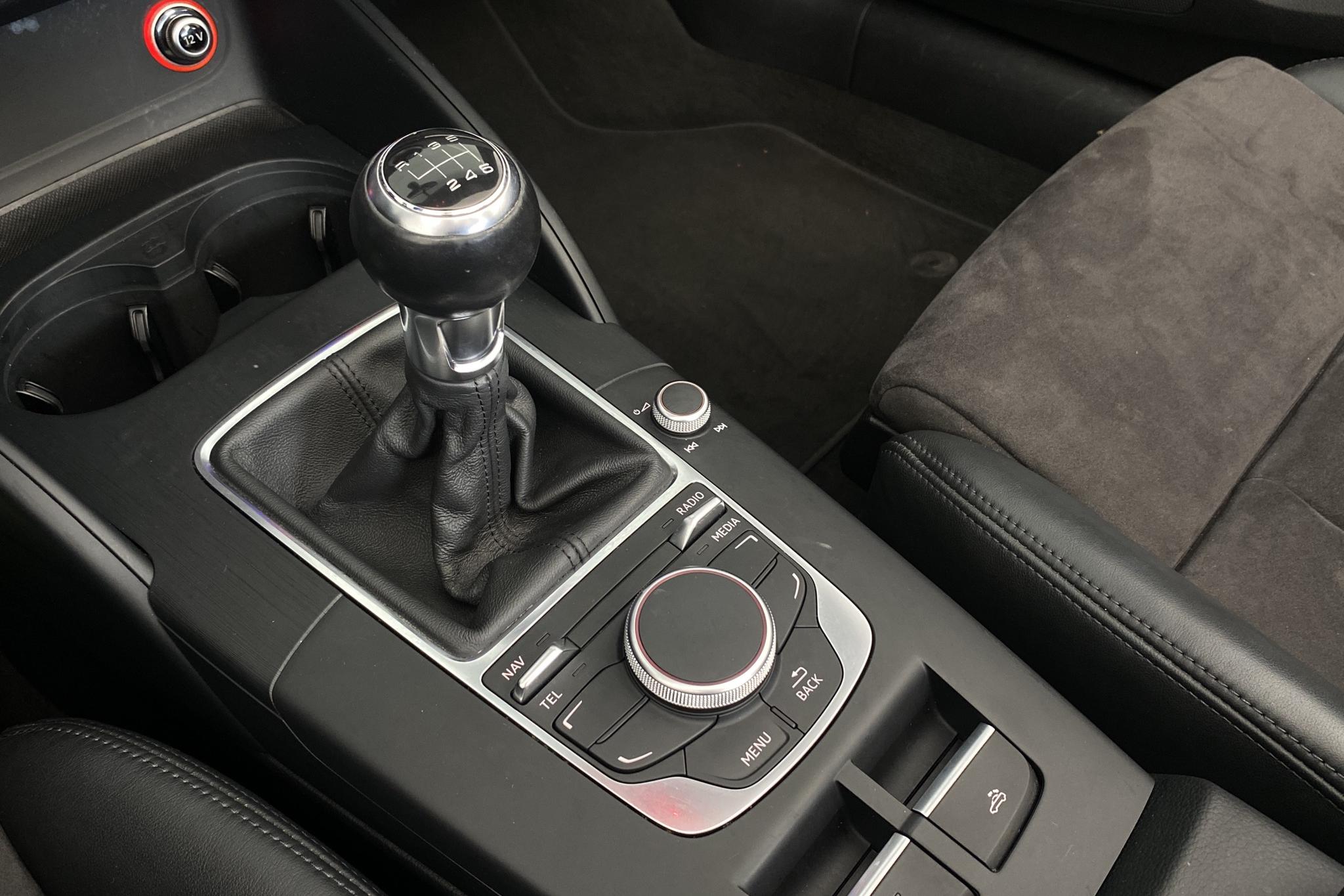 Audi A3 1.4 TFSI Cabriolet (140hk) - 81 430 km - Manual - gray - 2015