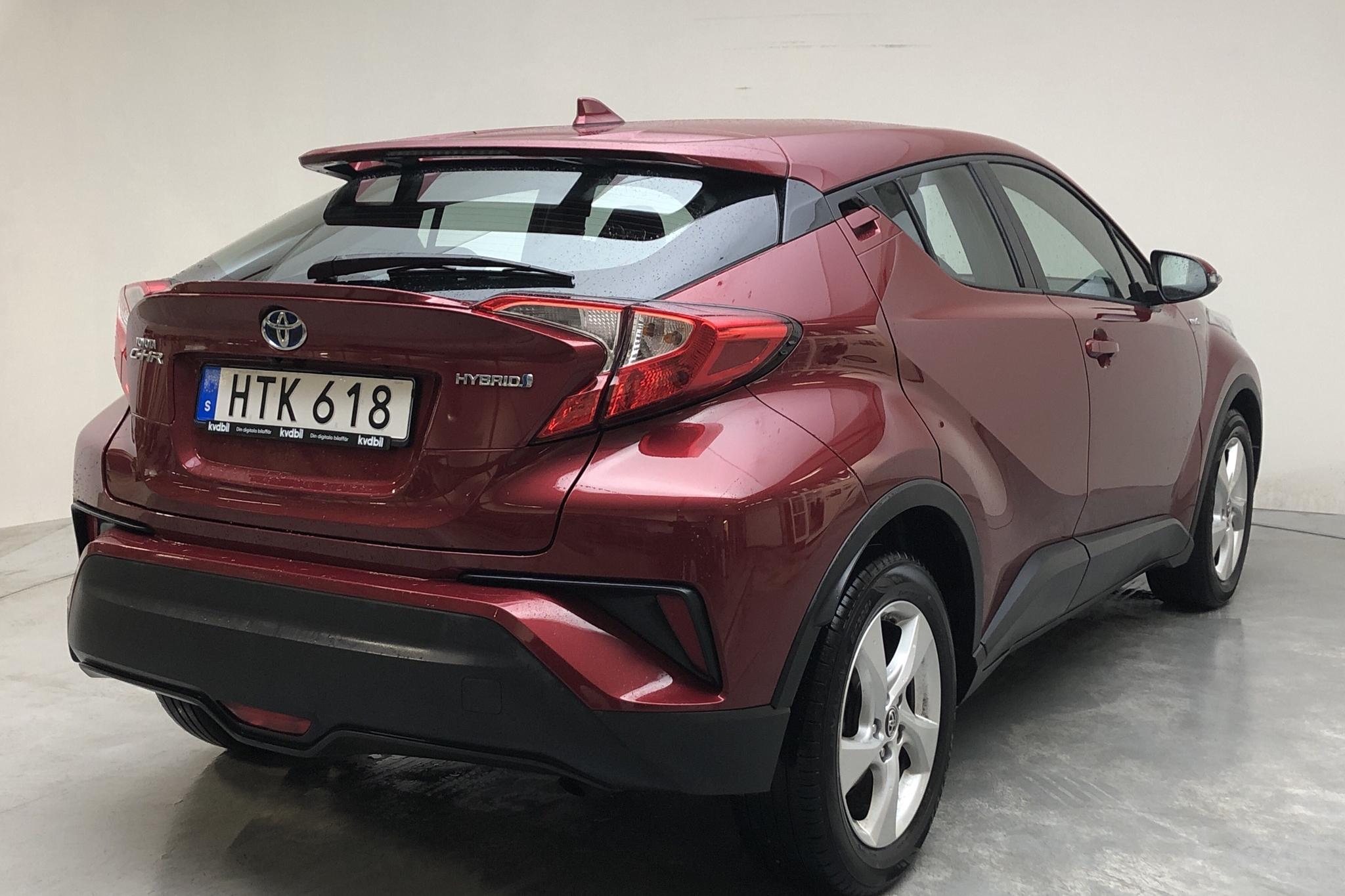 Toyota C-HR 1.8 HSD (122hk) - 90 820 km - Automatic - red - 2018