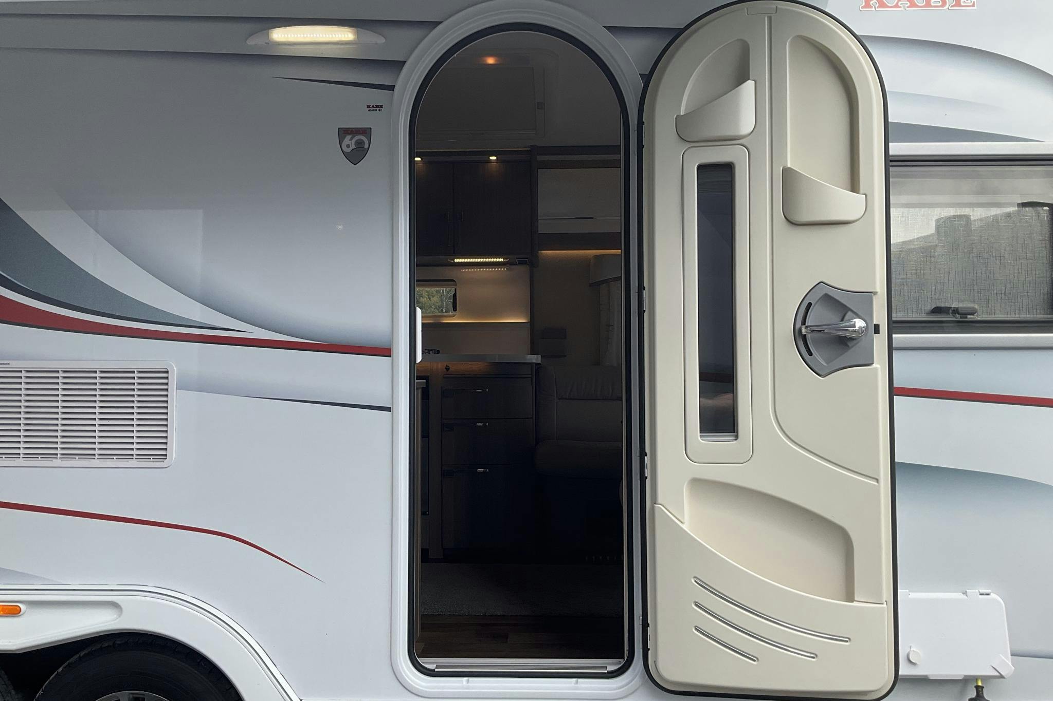 KABE IMPERIAL 740 TDL KS Husvagn med AC & mover mm - 0 km - 2018