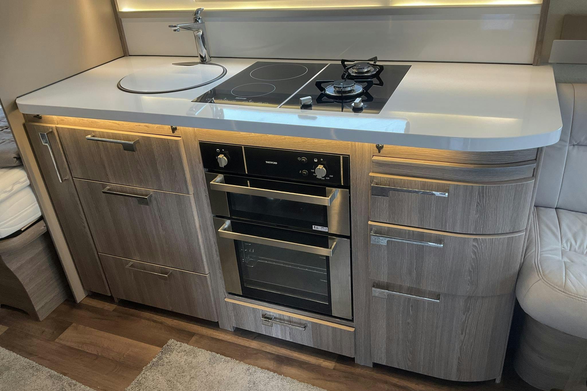 KABE IMPERIAL 740 TDL KS Husvagn med AC & mover mm - 0 km - 2018