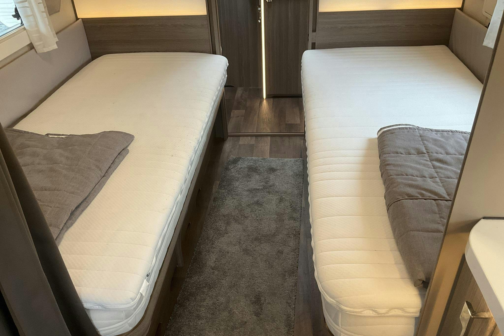KABE IMPERIAL 740 TDL KS Husvagn med AC & mover mm - 0 km - 2018
