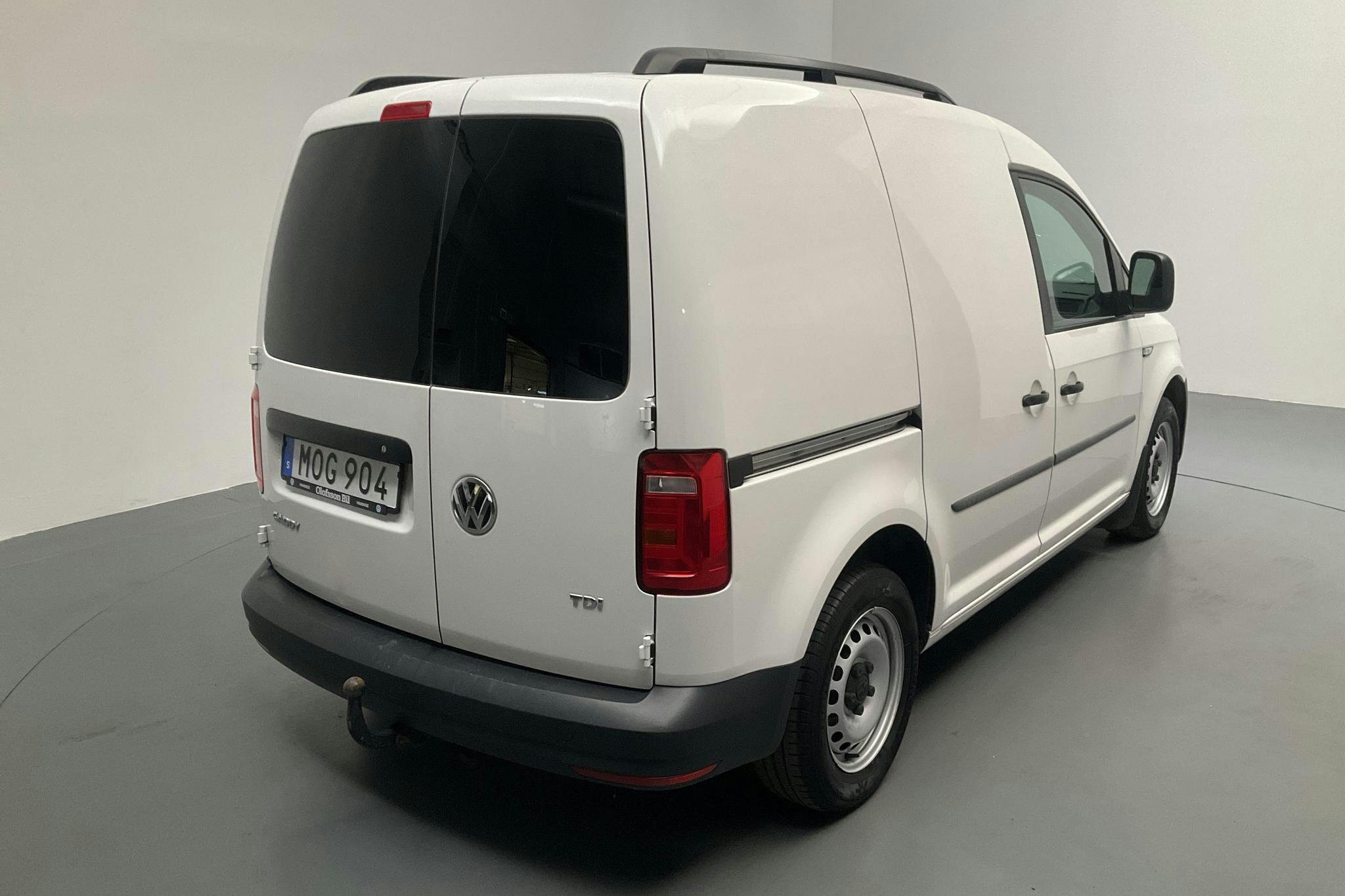 VW Caddy 2.0 TDI Skåp (102hk) - 7 450 mil - Automat - vit - 2018