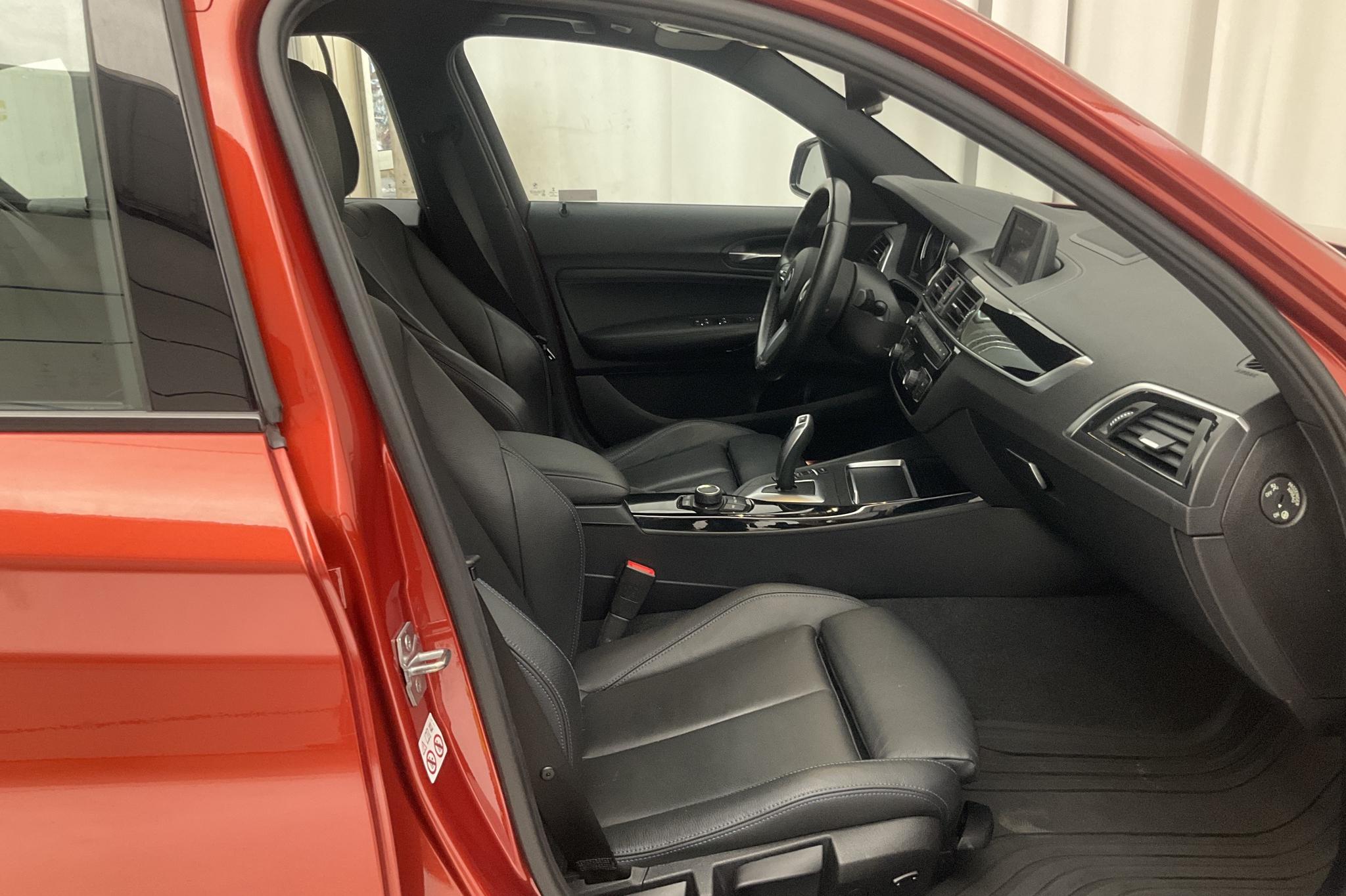 BMW 120d xDrive 5dr, F20 (190hk) - 7 595 mil - Automat - orange - 2019