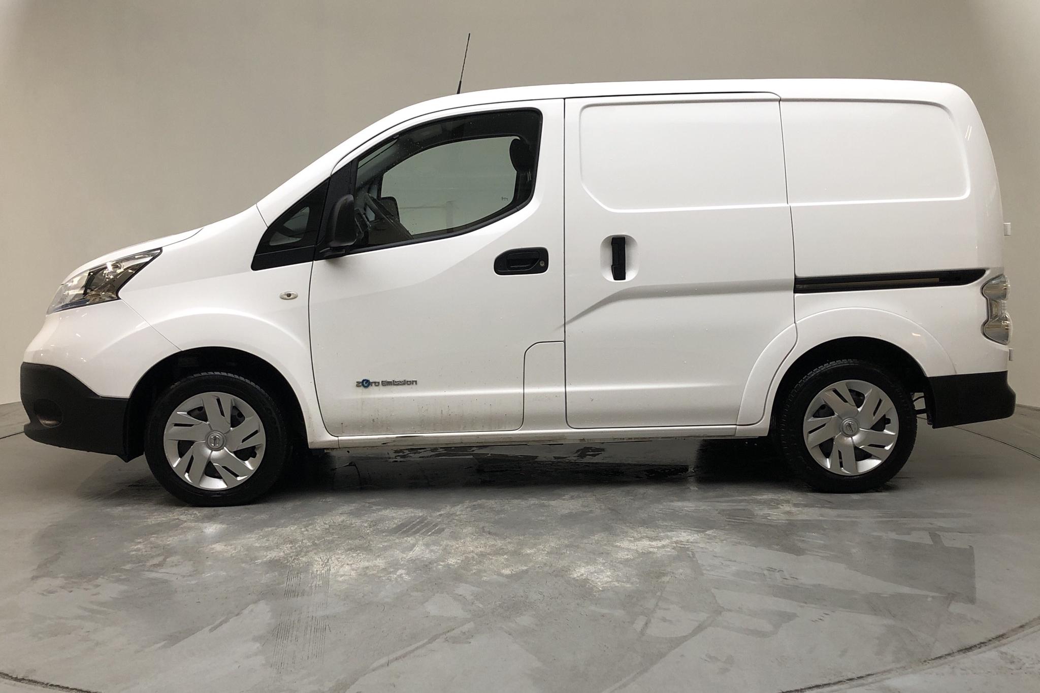 Nissan e-NV200 40,0 kWh (109hk) - 23 530 km - Automatic - white - 2020