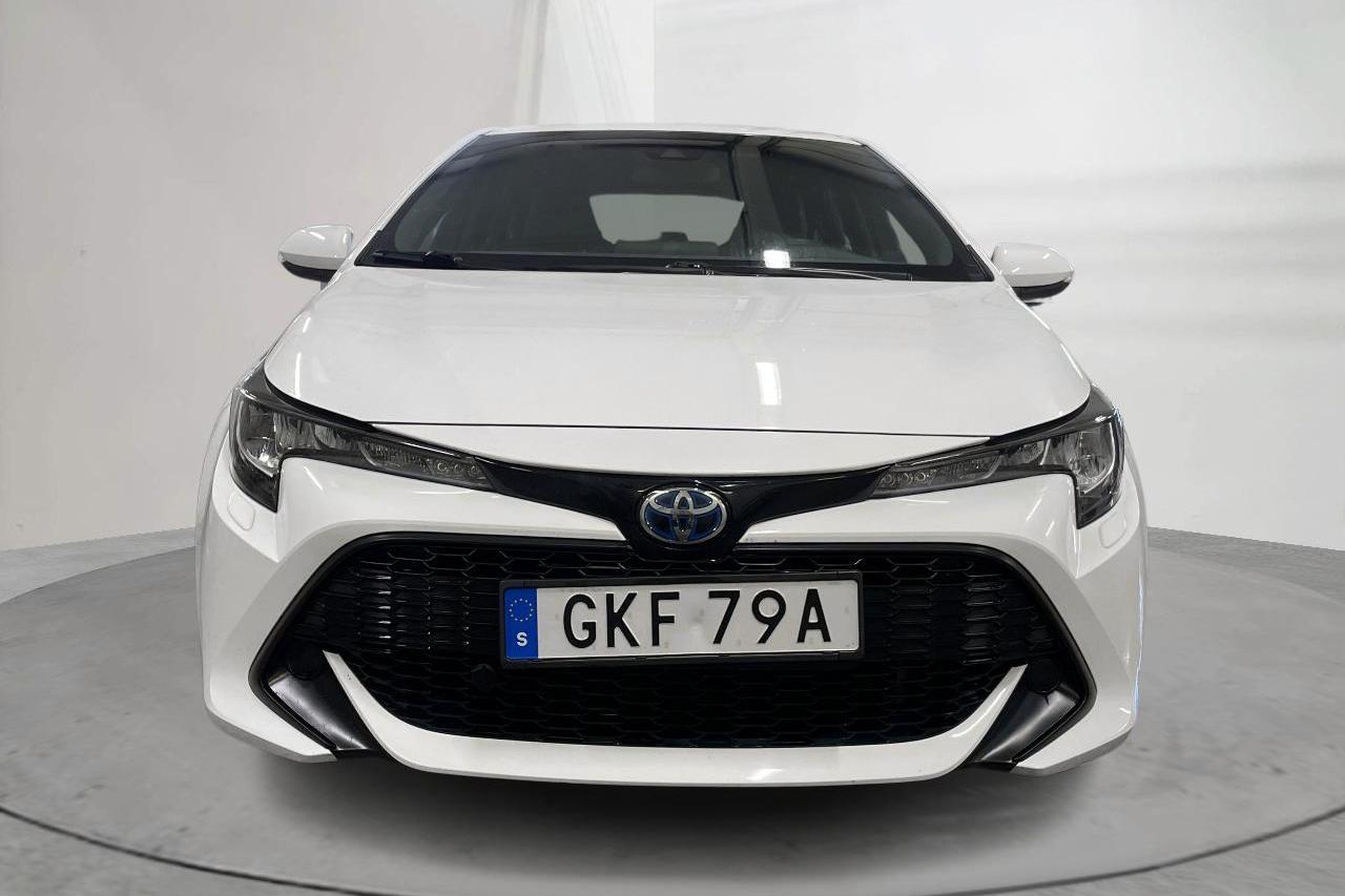 Toyota Corolla 1.8 Hybrid 5dr (122hk) - 5 220 mil - Automat - vit - 2019