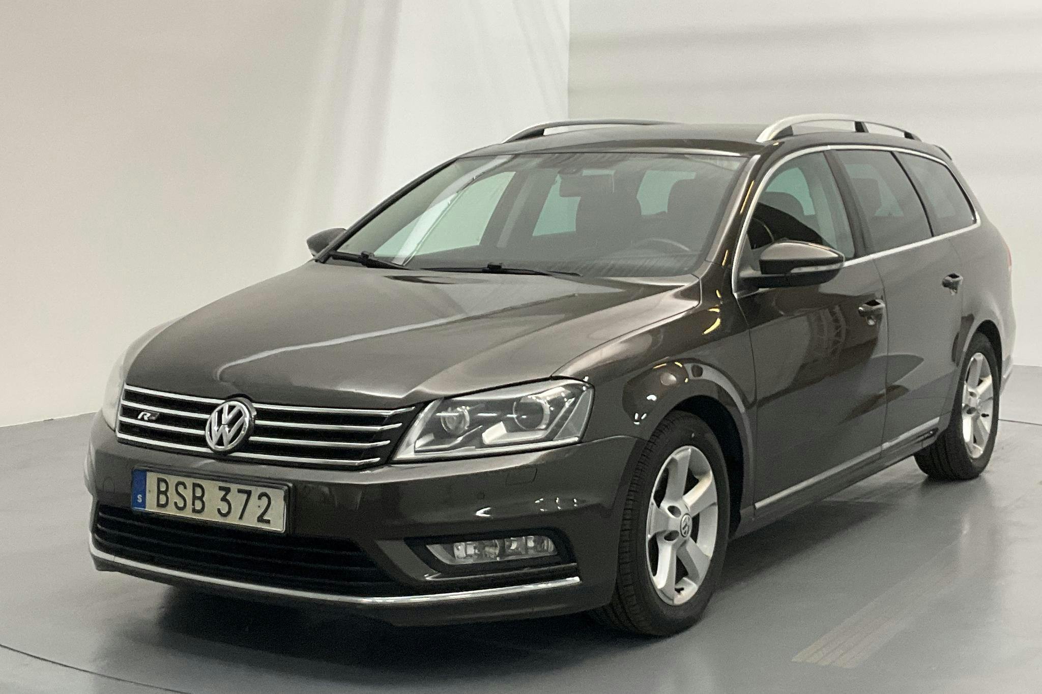 VW Passat 2.0 TDI BlueMotion Technology Variant 4Motion (177hk) - 22 223 mil - Automat - Dark Brown - 2014