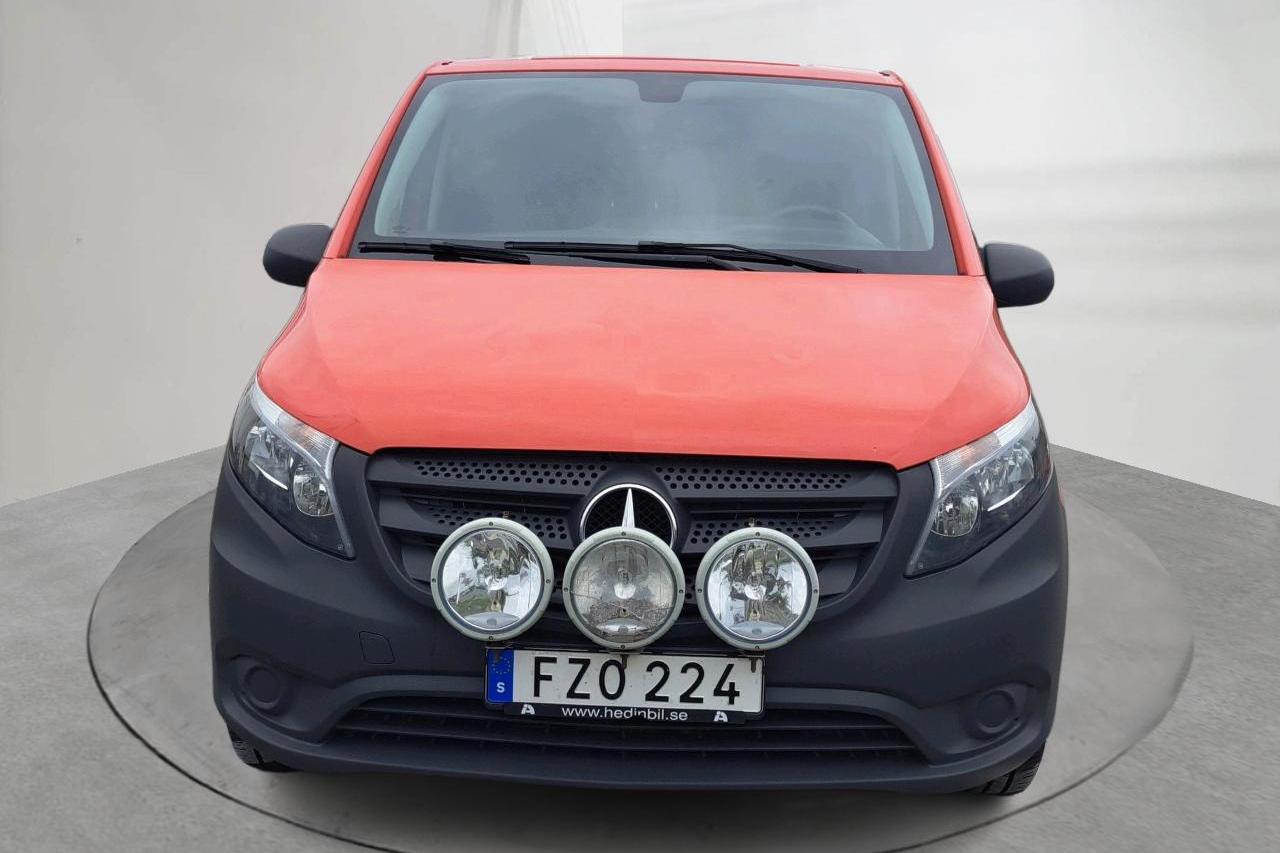 Mercedes Vito 114 CDI W640 (136hk) - 15 939 mil - Manuell - röd - 2018