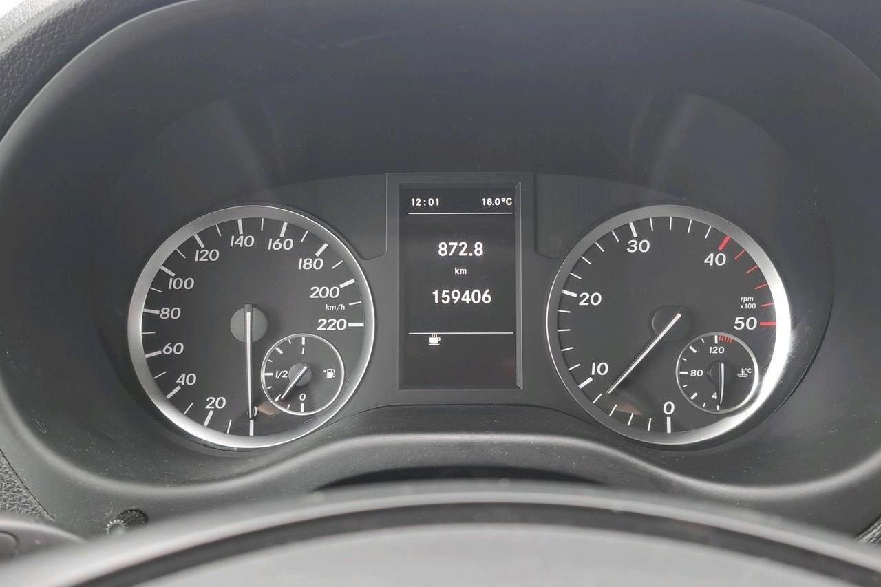 Mercedes Vito 114 CDI W640 (136hk) - 15 939 mil - Manuell - röd - 2018