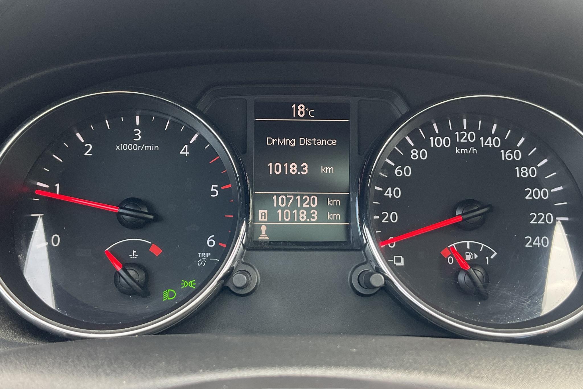 Nissan Qashqai 1.6 dCi (130hk) - 10 712 mil - Manuell - vit - 2014
