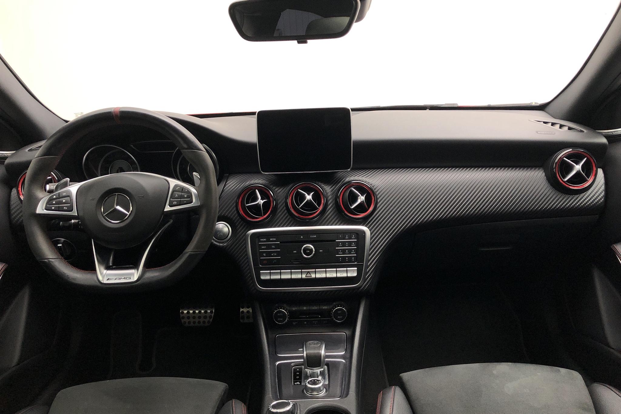 Mercedes A 45 AMG 4MATIC W176 (381hk) - 9 782 mil - Automat - röd - 2016