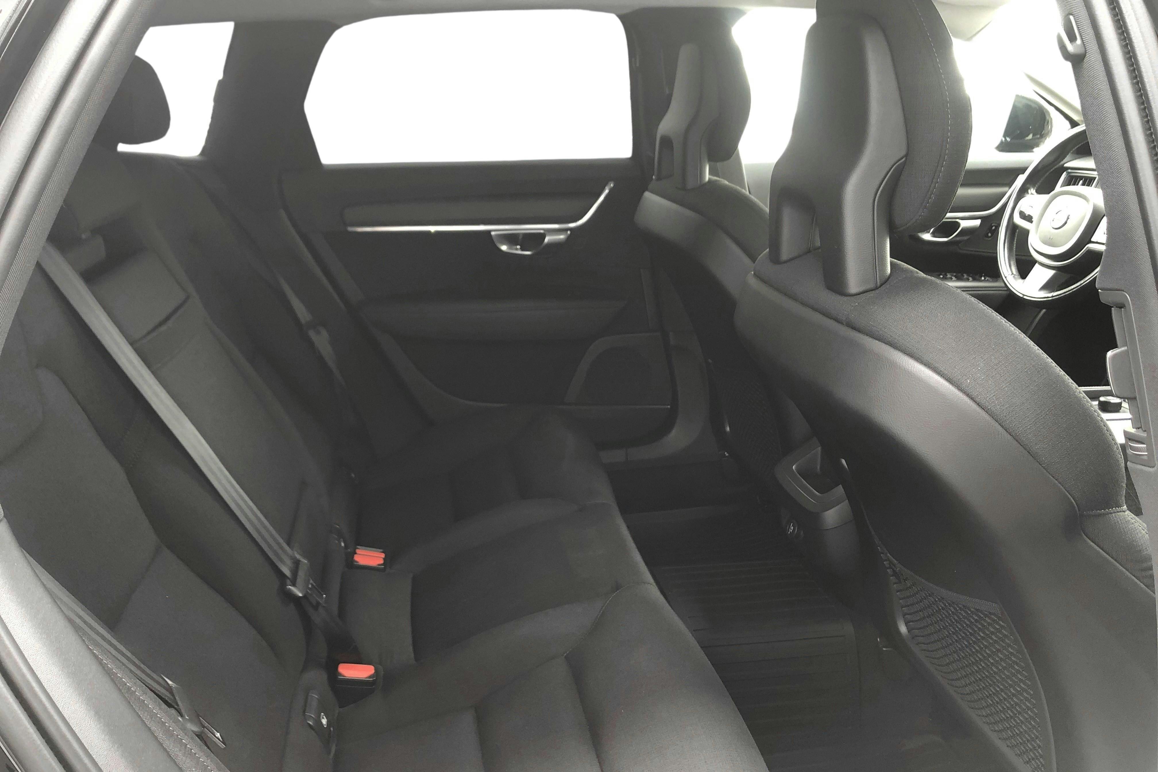 Volvo V90 D4 AWD (190hk) - 13 772 mil - Automat - svart - 2018