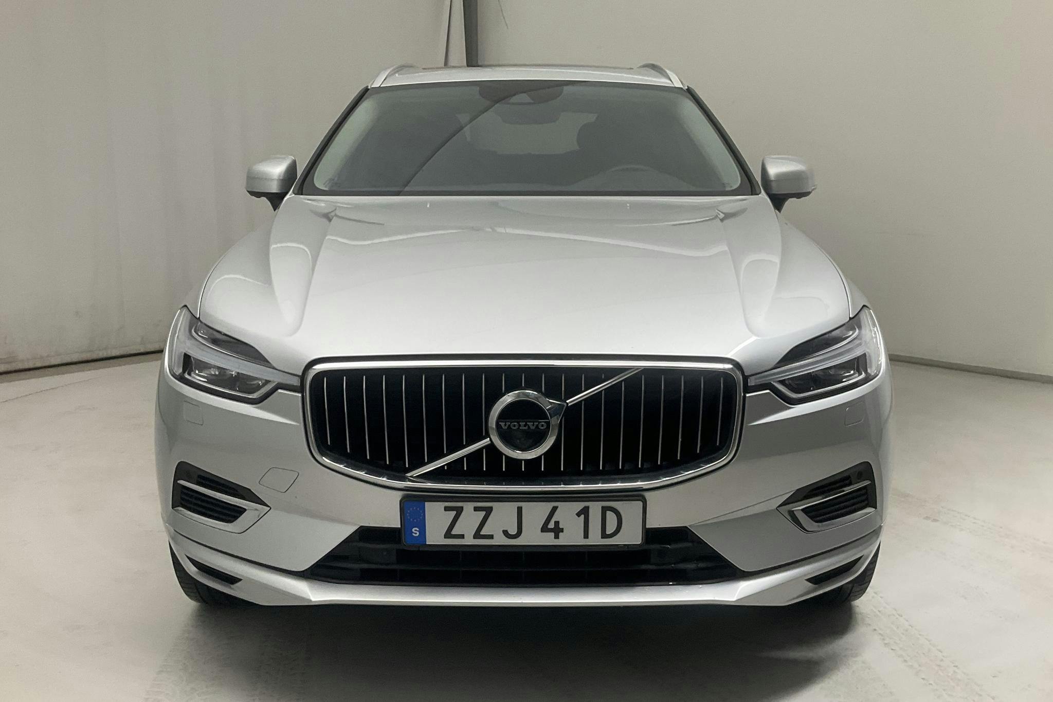 Volvo XC60 T6 AWD Twin Engine (340hk) - 10 238 mil - Automat - silver - 2021