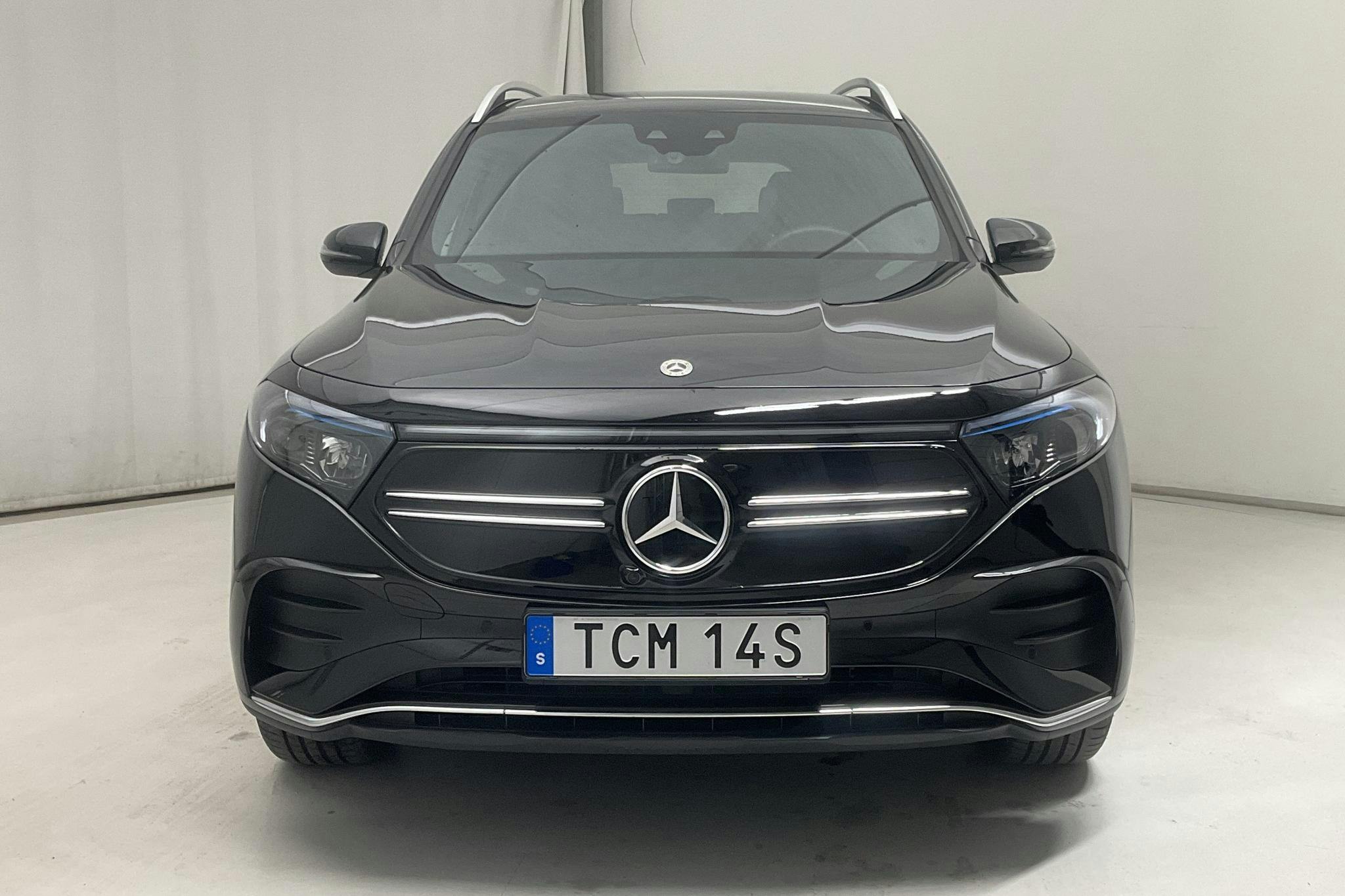 Mercedes EQB 300 4MATIC X243 (228hk) - 2 520 km - Automatic - black - 2023