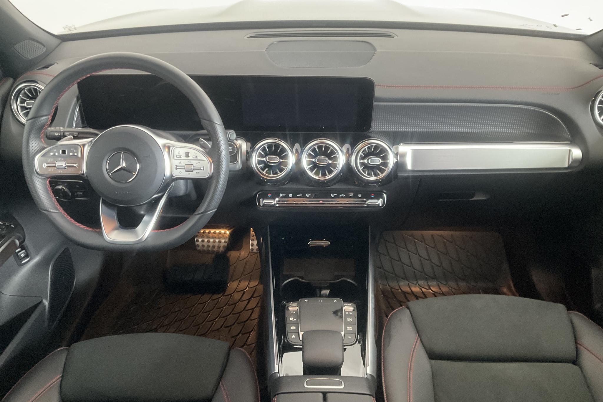 Mercedes EQB 300 4MATIC X243 (228hk) - 252 mil - Automat - svart - 2023