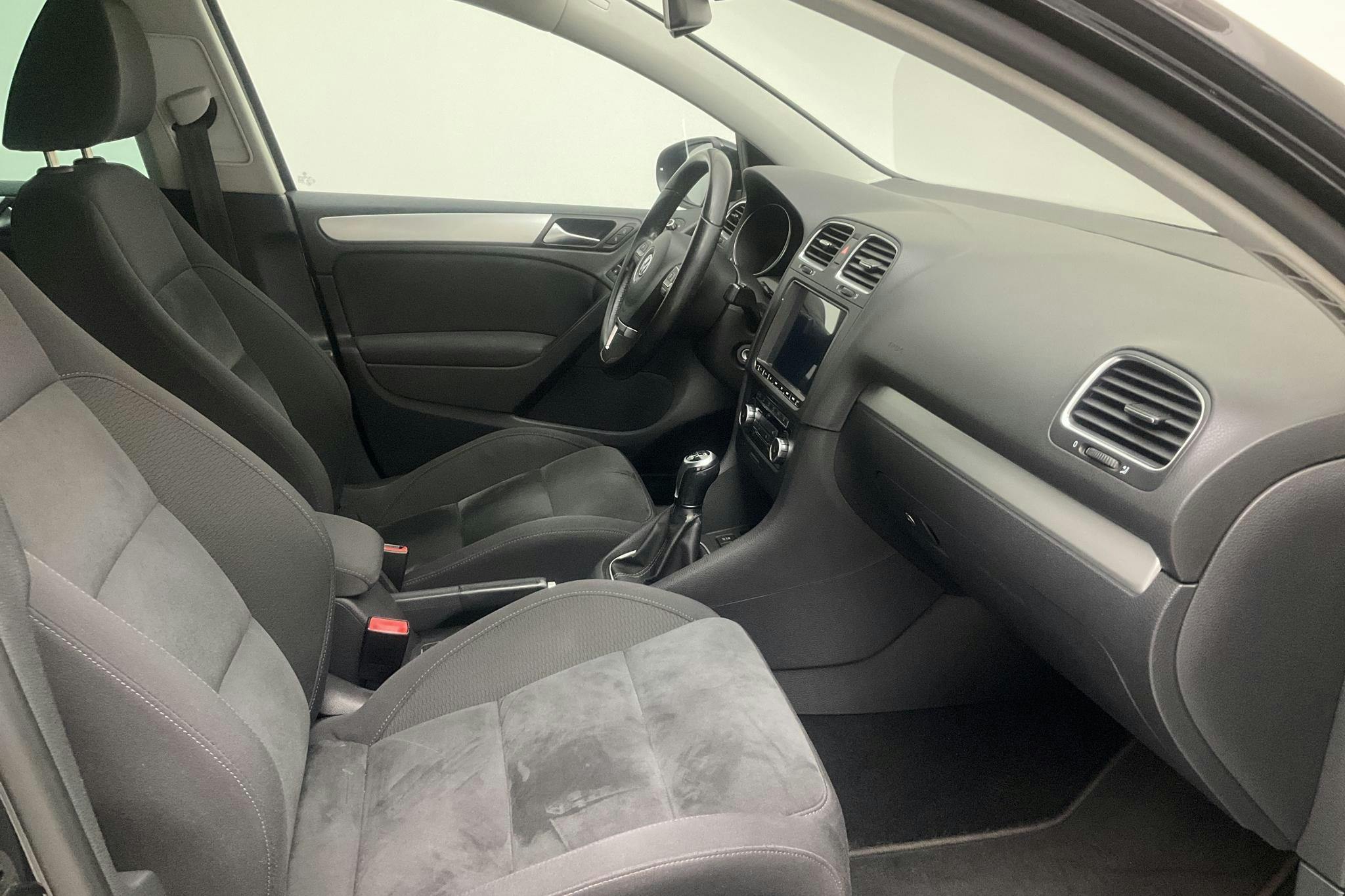 VW Golf VI GT 1.4 TSI 5dr (160hk) - 179 170 km - Manual - black - 2011