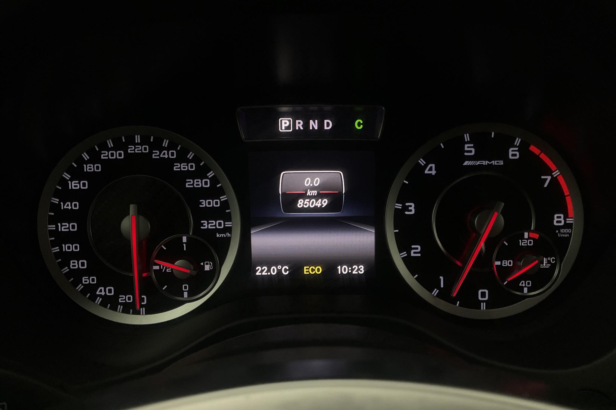 Mercedes A 45 AMG 4MATIC W176 (360hk) - 8 505 mil - Automat - röd - 2014