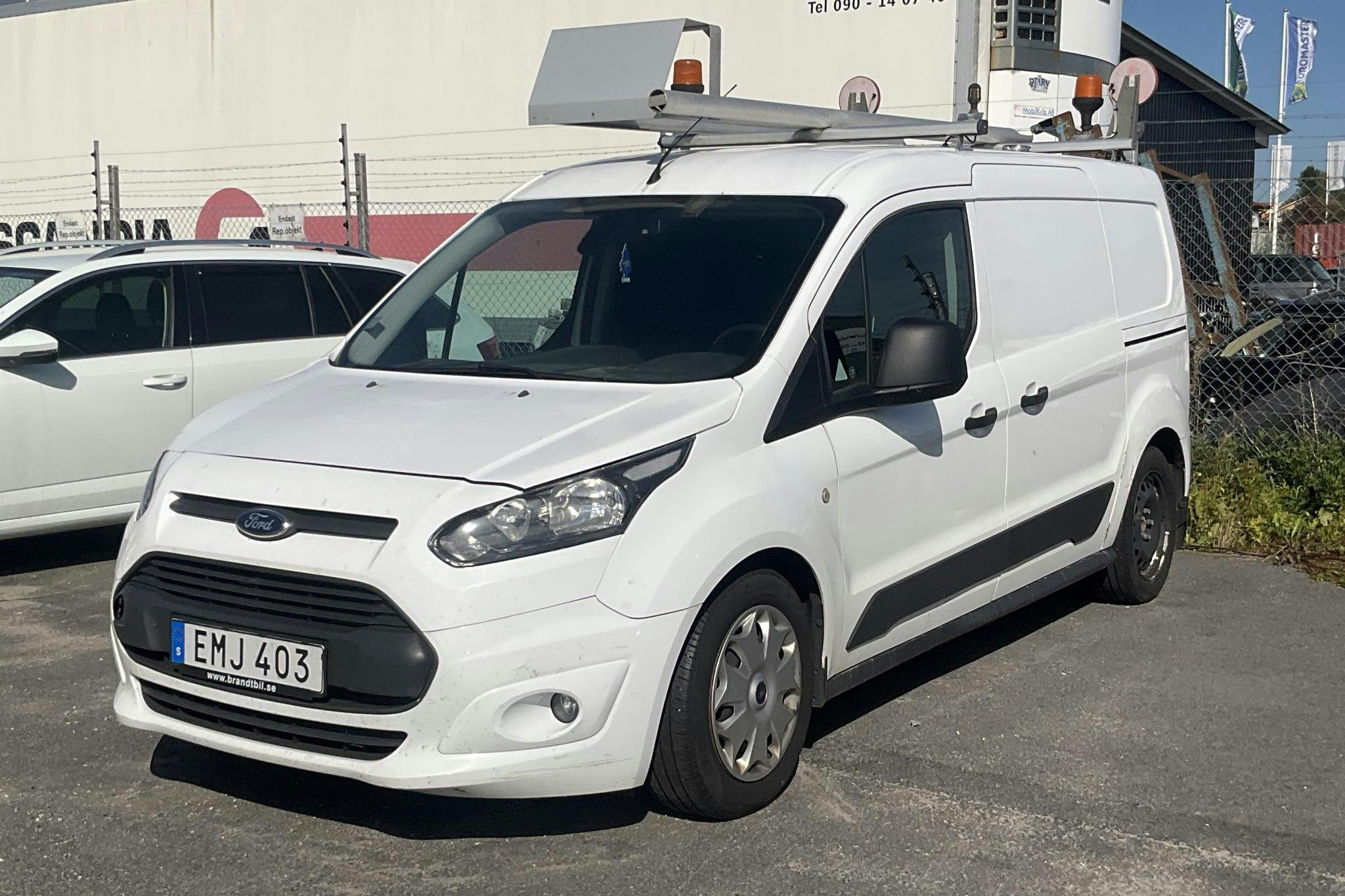 Ford Transit Connect 1.6 TDCi (95hk) - 17 086 mil - Manuell - vit - 2015