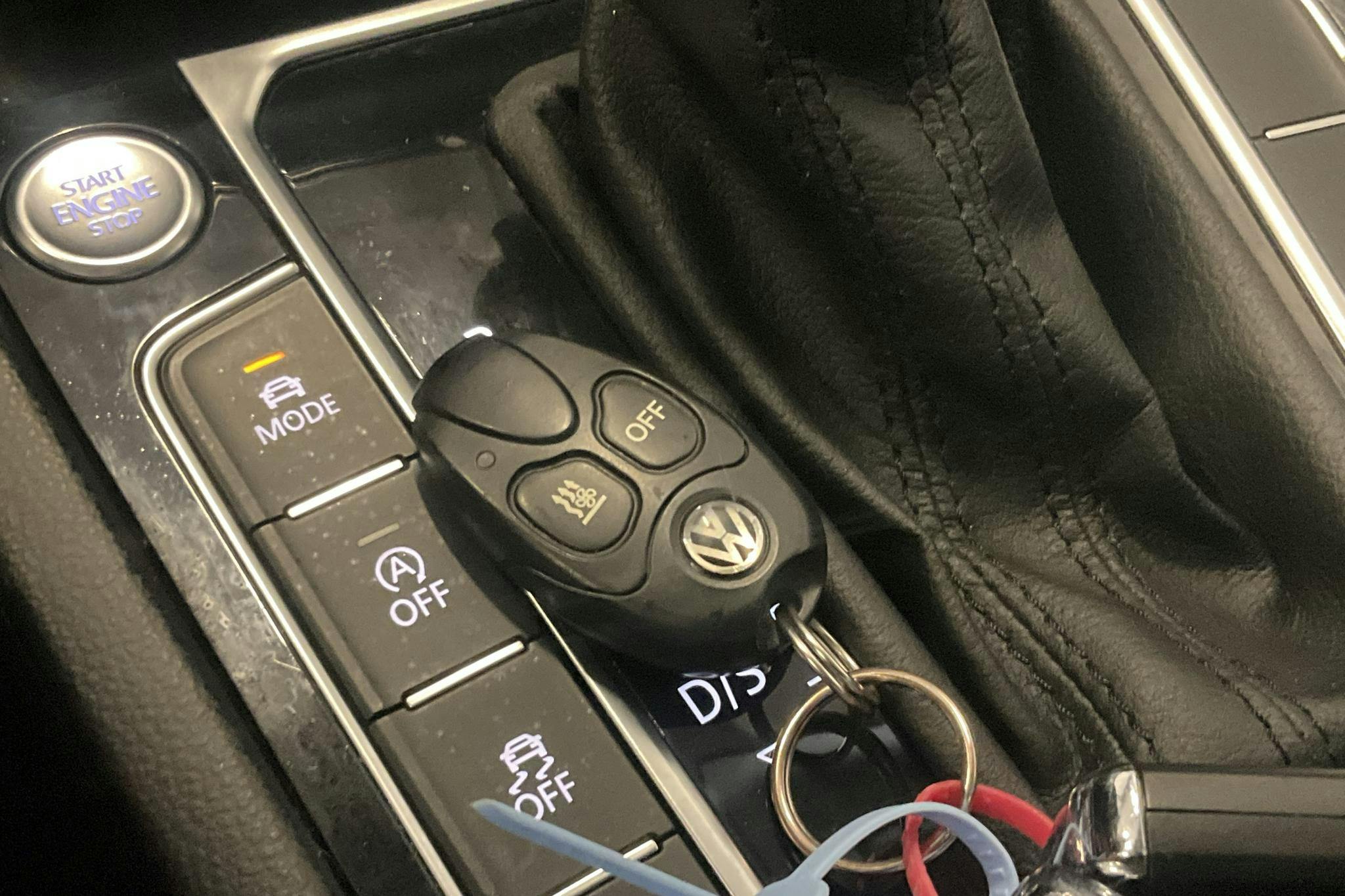 VW Passat Alltrack 2.0 TDI Sportscombi 4MOTION (190hk) - 132 860 km - Automatic - orange - 2016