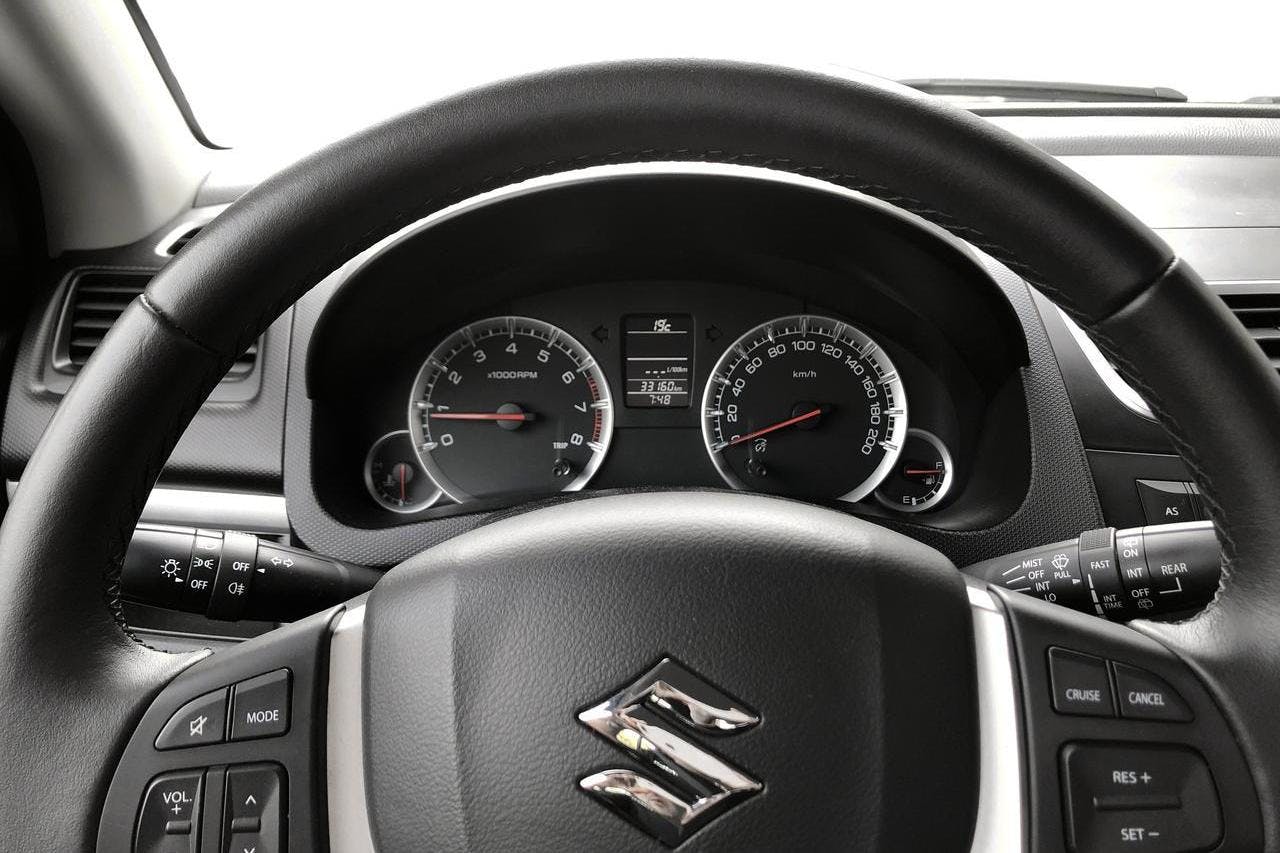 Suzuki Swift 1.2 5dr (94hk) - 3 316 mil - Manuell - Dark Grey - 2015