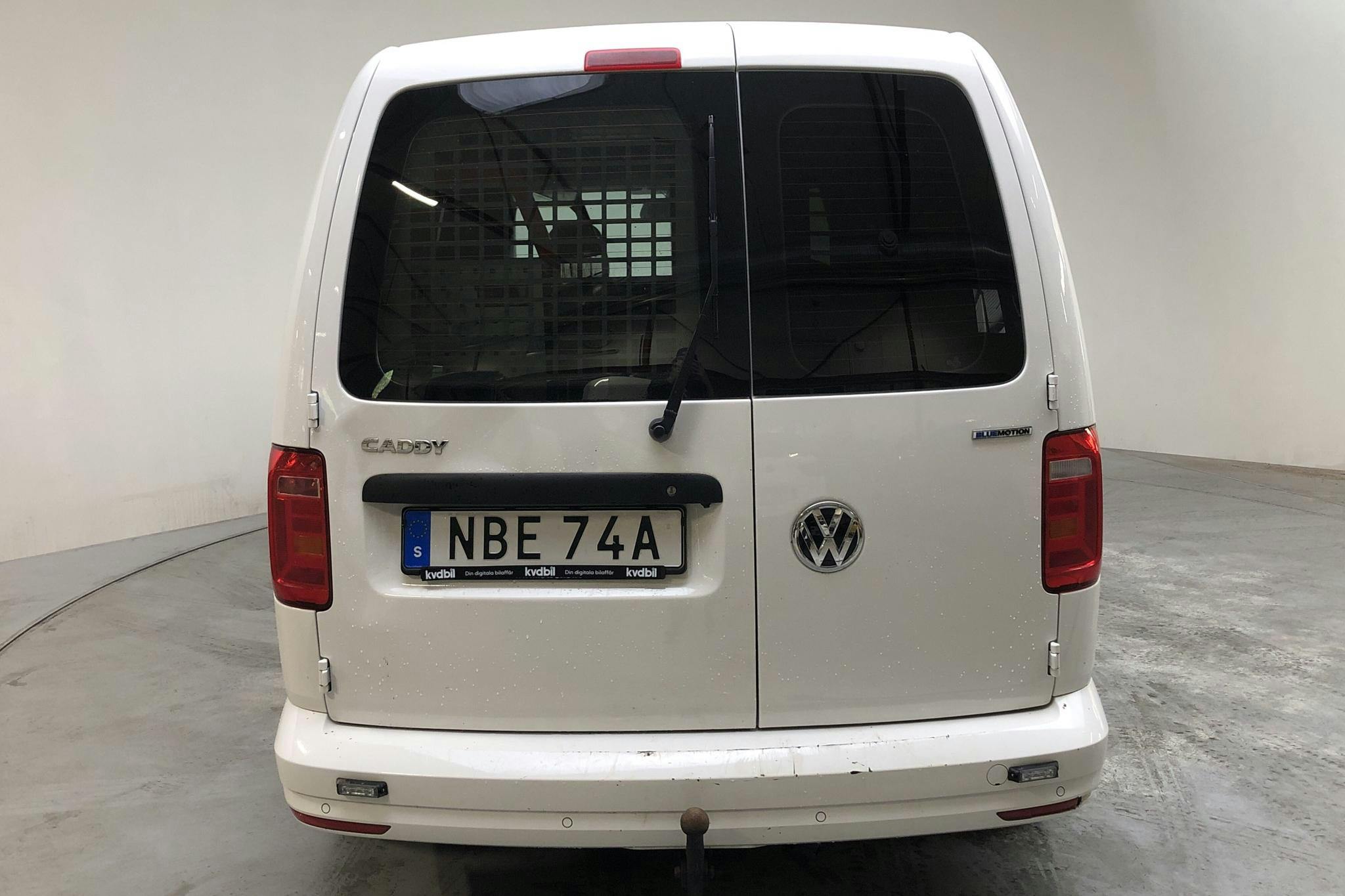 VW Caddy 1.4 TGI Maxi Skåp (110hk) - 6 536 mil - Manuell - vit - 2020