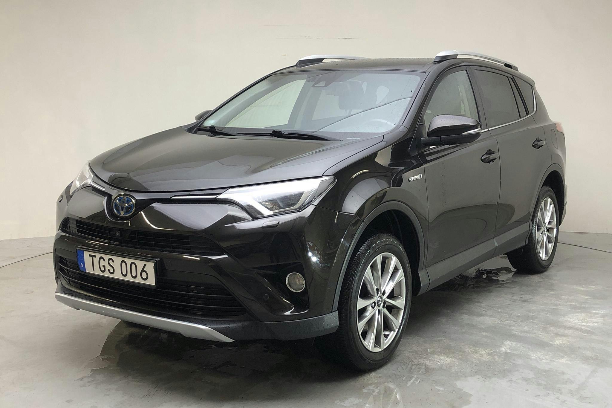 Toyota RAV4 2.5 HSD AWD (197hk) - 120 290 km - Automatic - Dark Brown - 2016